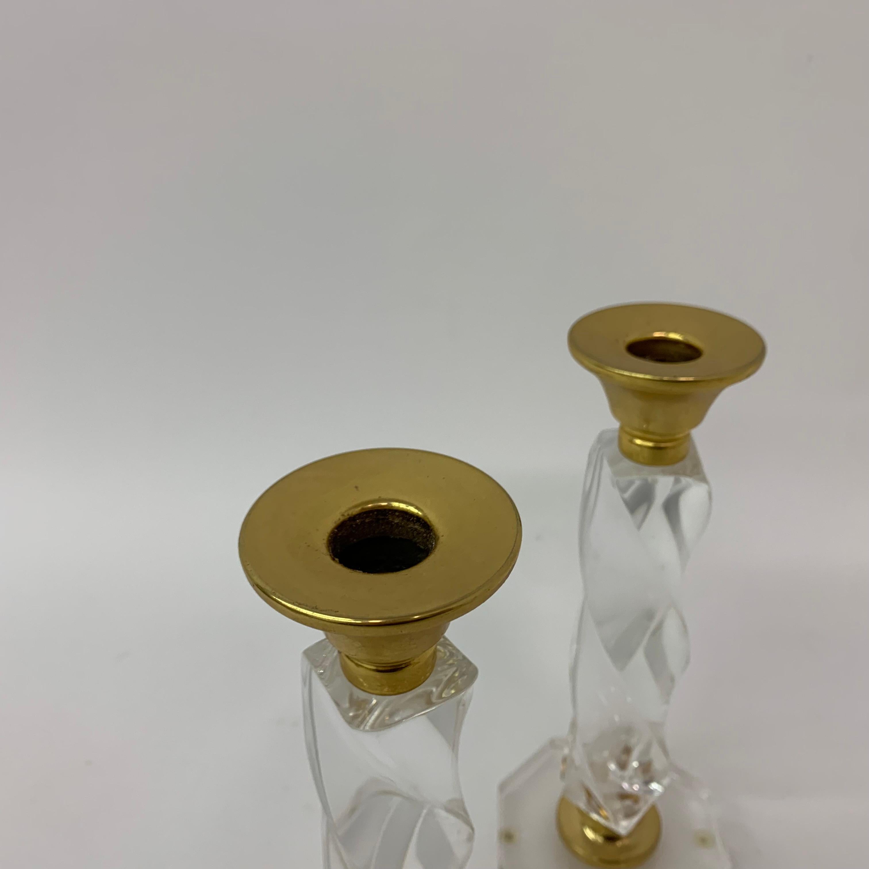 Set of 2 lucite twisted candle sticks, 1970’s For Sale 6
