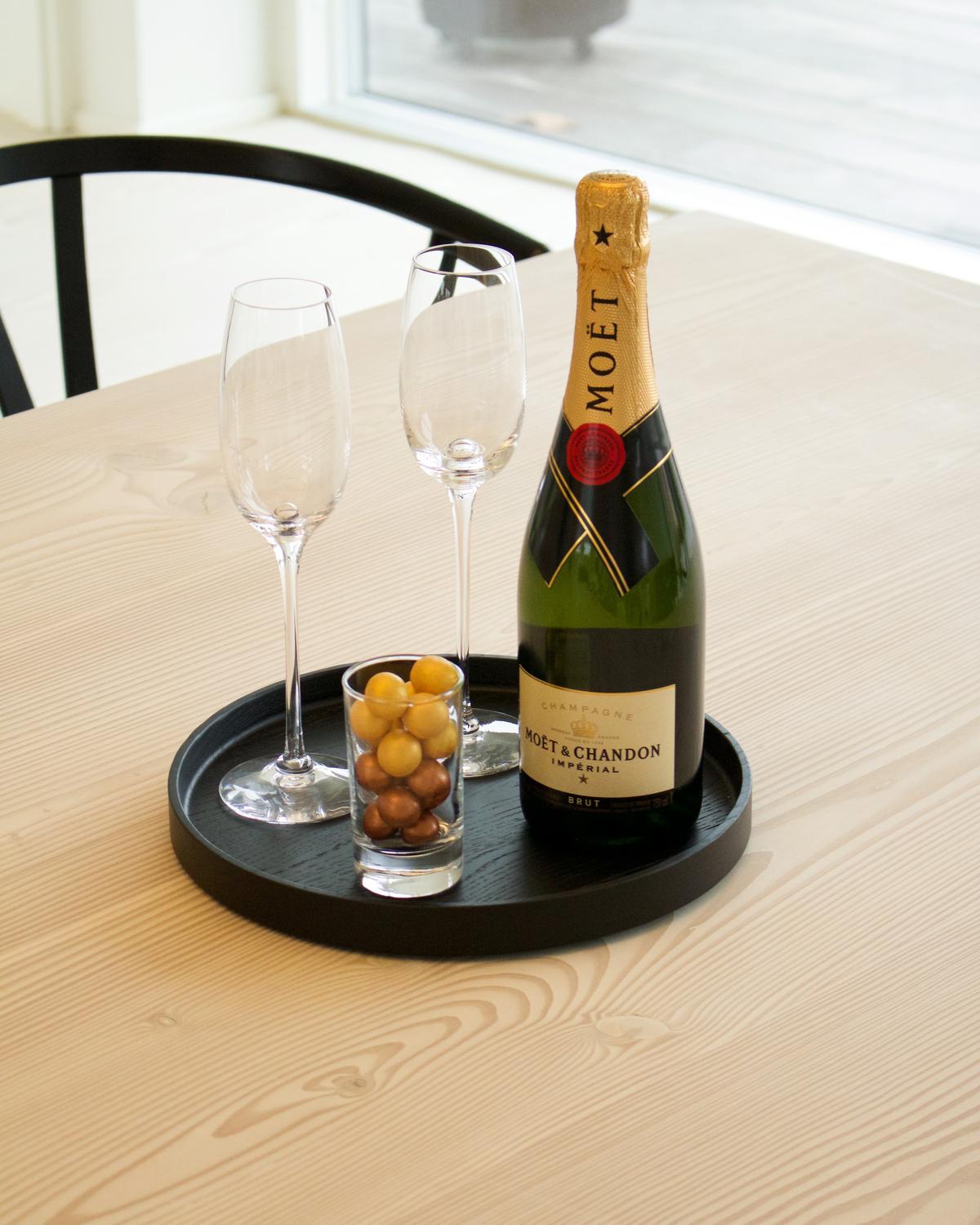 Contemporary Set of 2 Luna Oak Trays by Applicata For Sale