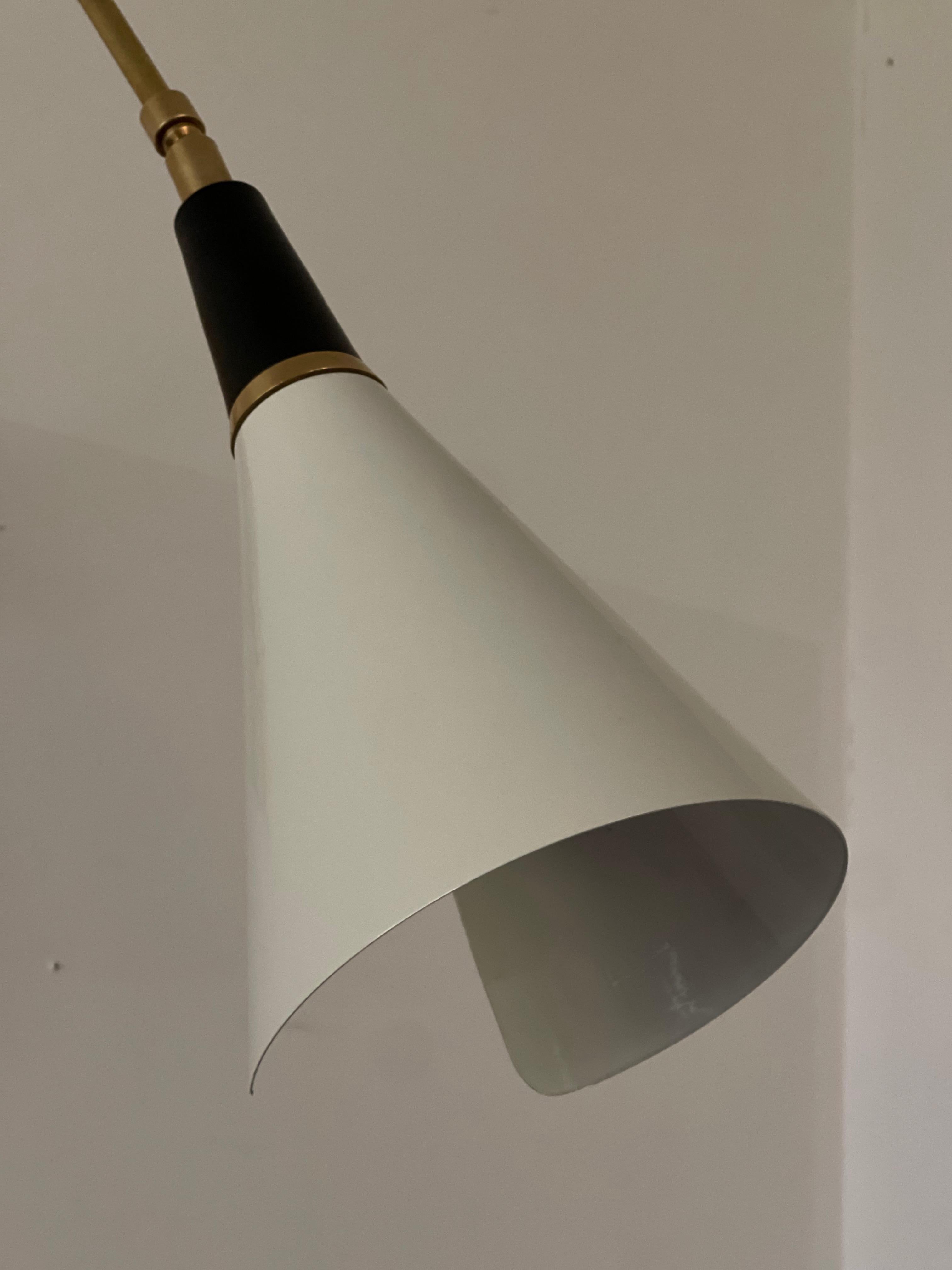 Set di 2 lampade da parete per cucina Magari in stile Stilnovo in bronzo, bianco e ottone in vendita 2