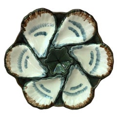 Set of 2 Majolica Oyster Plate circa 1900 Used Set of 2 Majolica Oyster Plate circa 1900