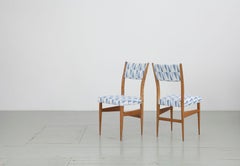 Set of 2 Maple Chairs with Upholstery Fabric "Gio Ponti", Italy, 1950s
