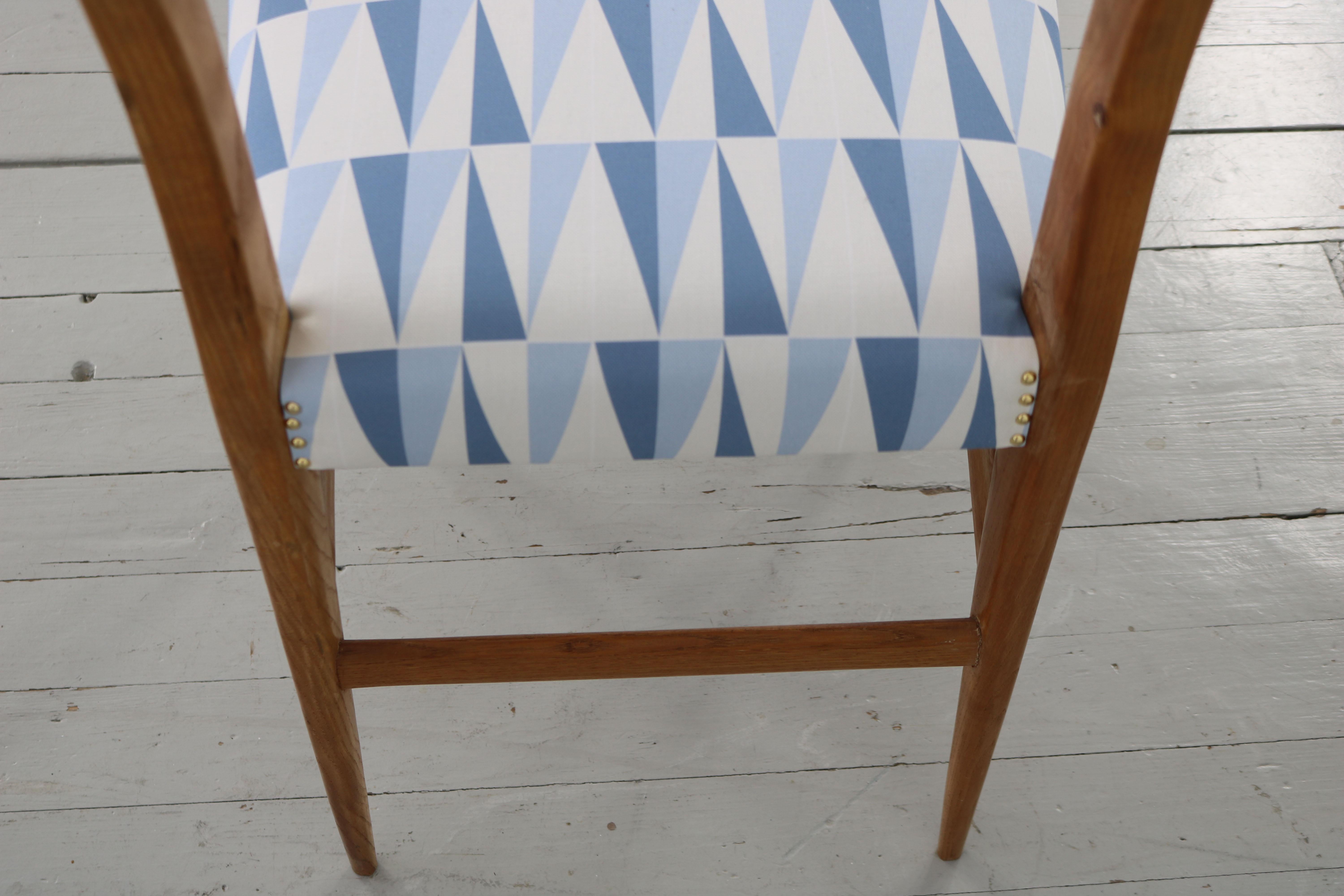Set of 2 Maple Chairs with Upholstery Fabric 