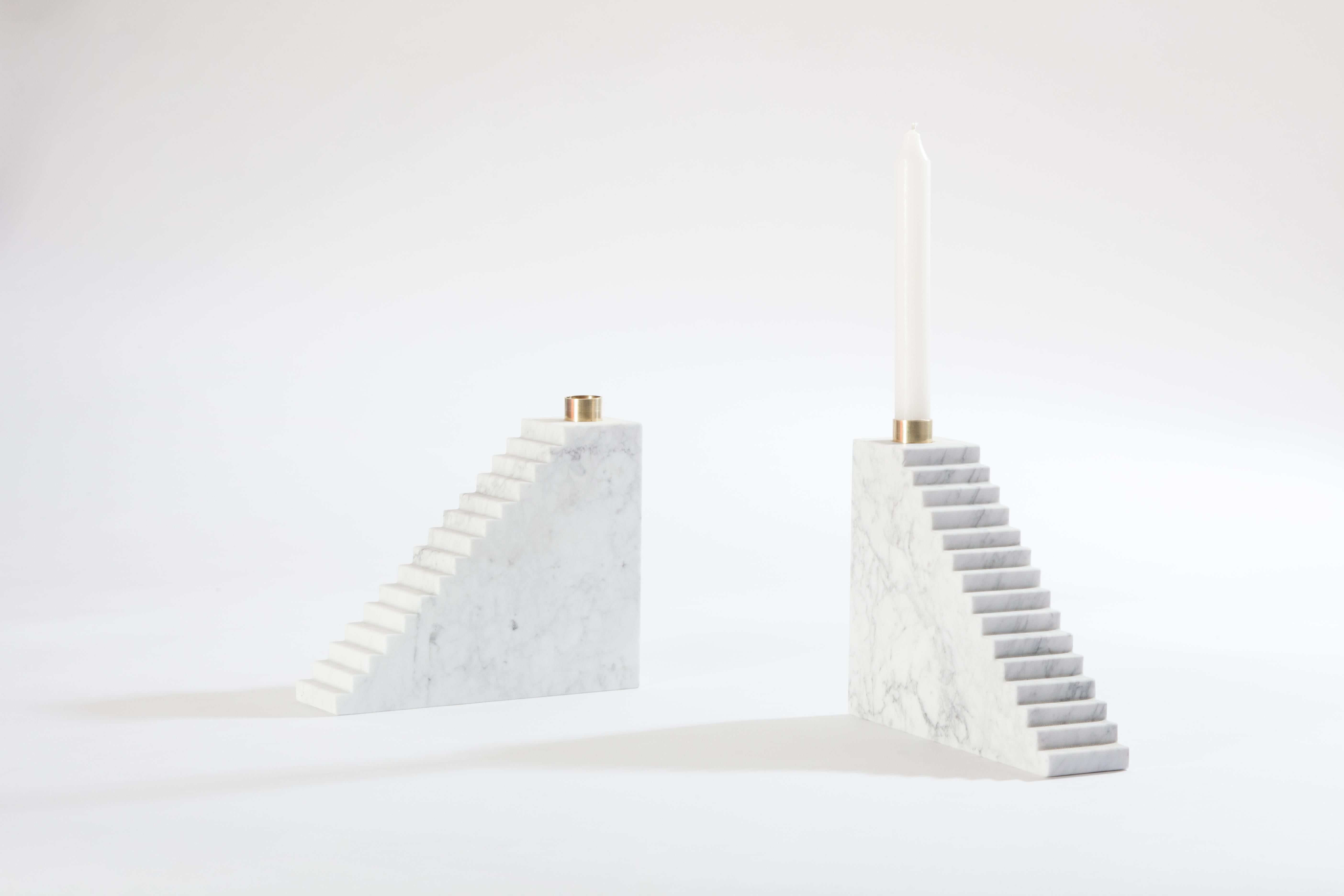 Set of 2 marble stairs by Joseph Vila Capdevila
Material: Carrara marble, brass
Dimensions: 15 x 20.5 x 5 cm
Weight: 2.5 kg

Aparentment is a space for creation and innovation, experimenting with materials with the goal to develop robust,