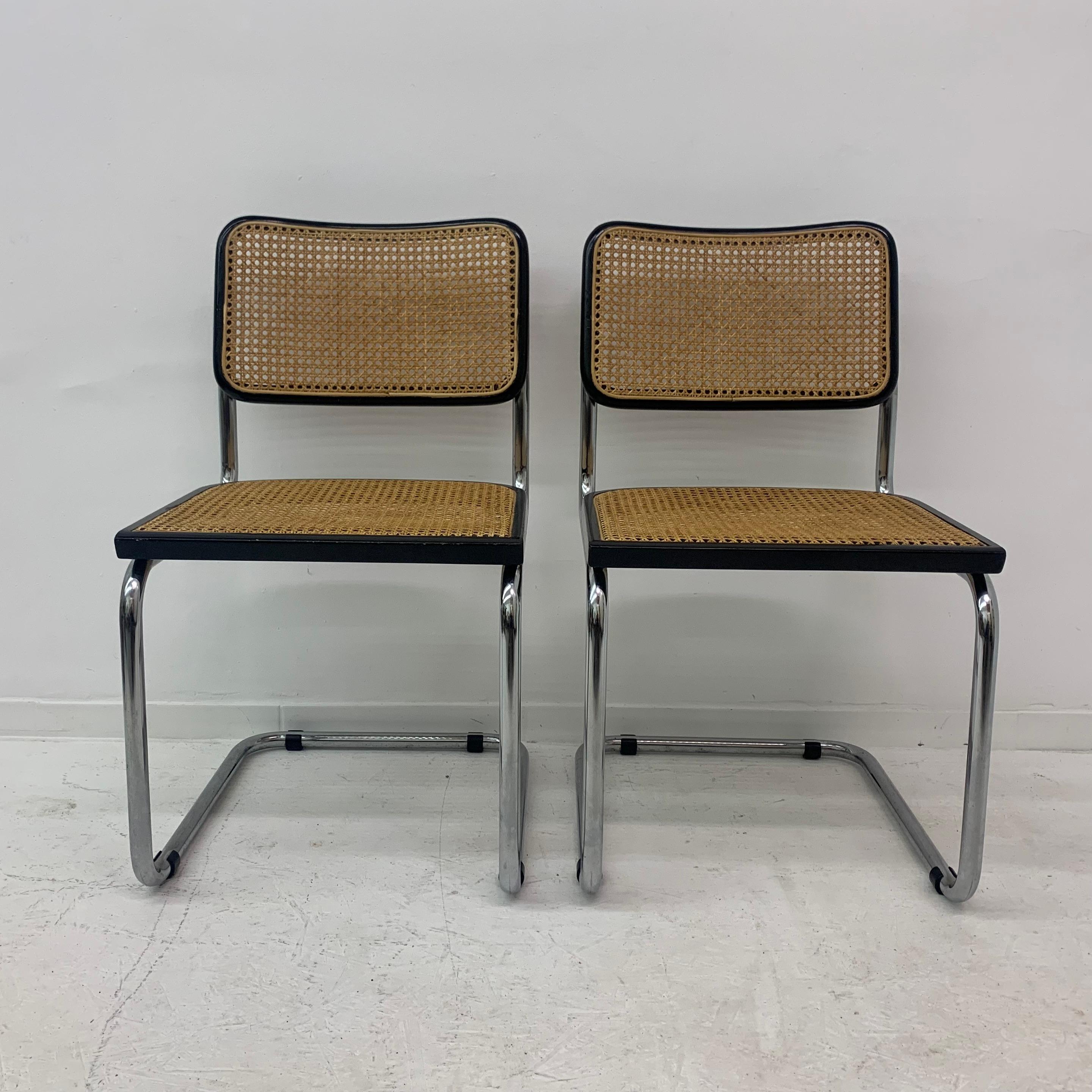 Mid-Century Modern Lot de 2 chaises de salle à manger Marcel Breuer Cesca, années 1970 en vente