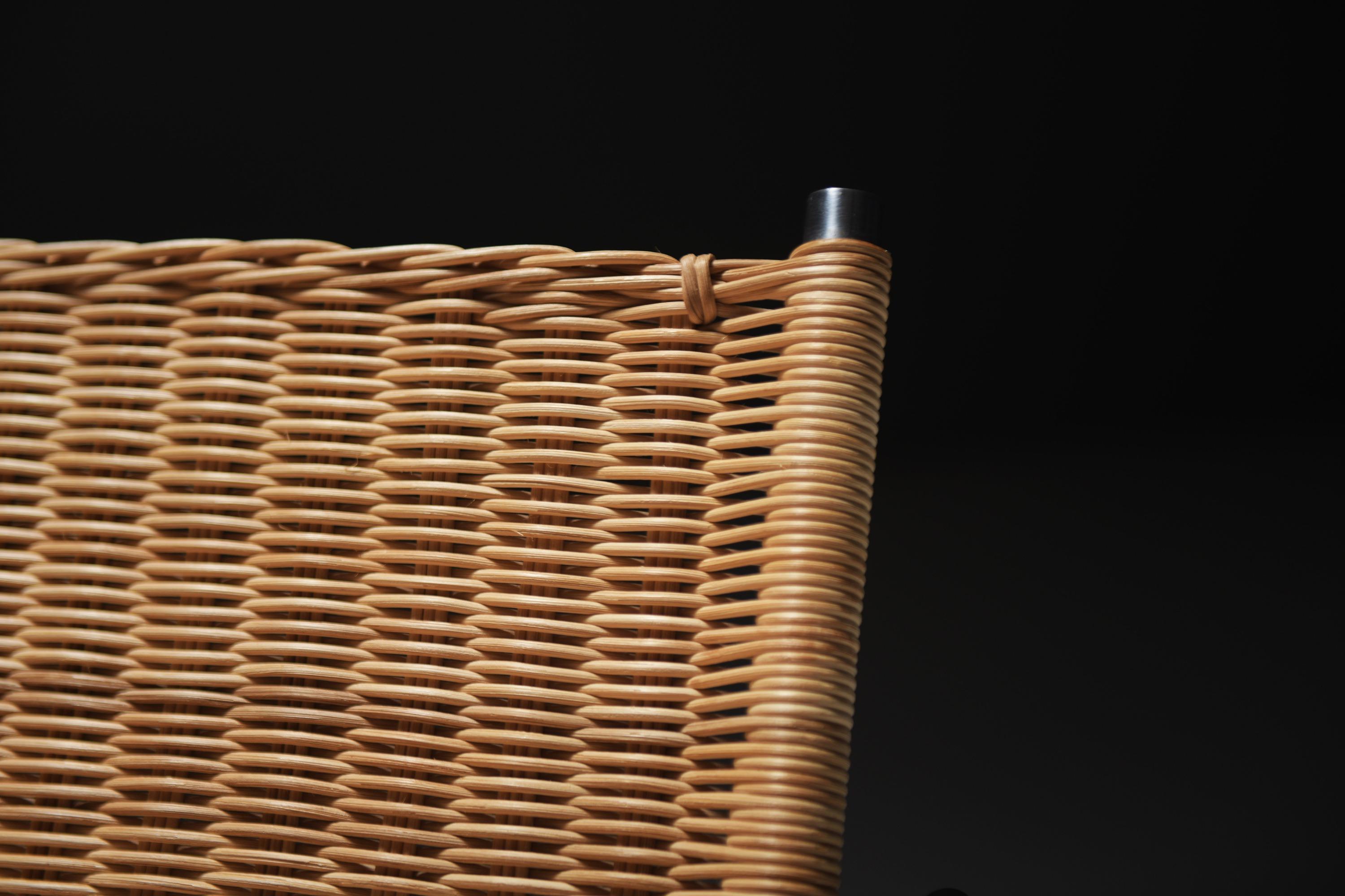 Rattan Set of 2 matching rattan woven SZ 01 Armchairs by Martin Visser for SPECTRUM For Sale