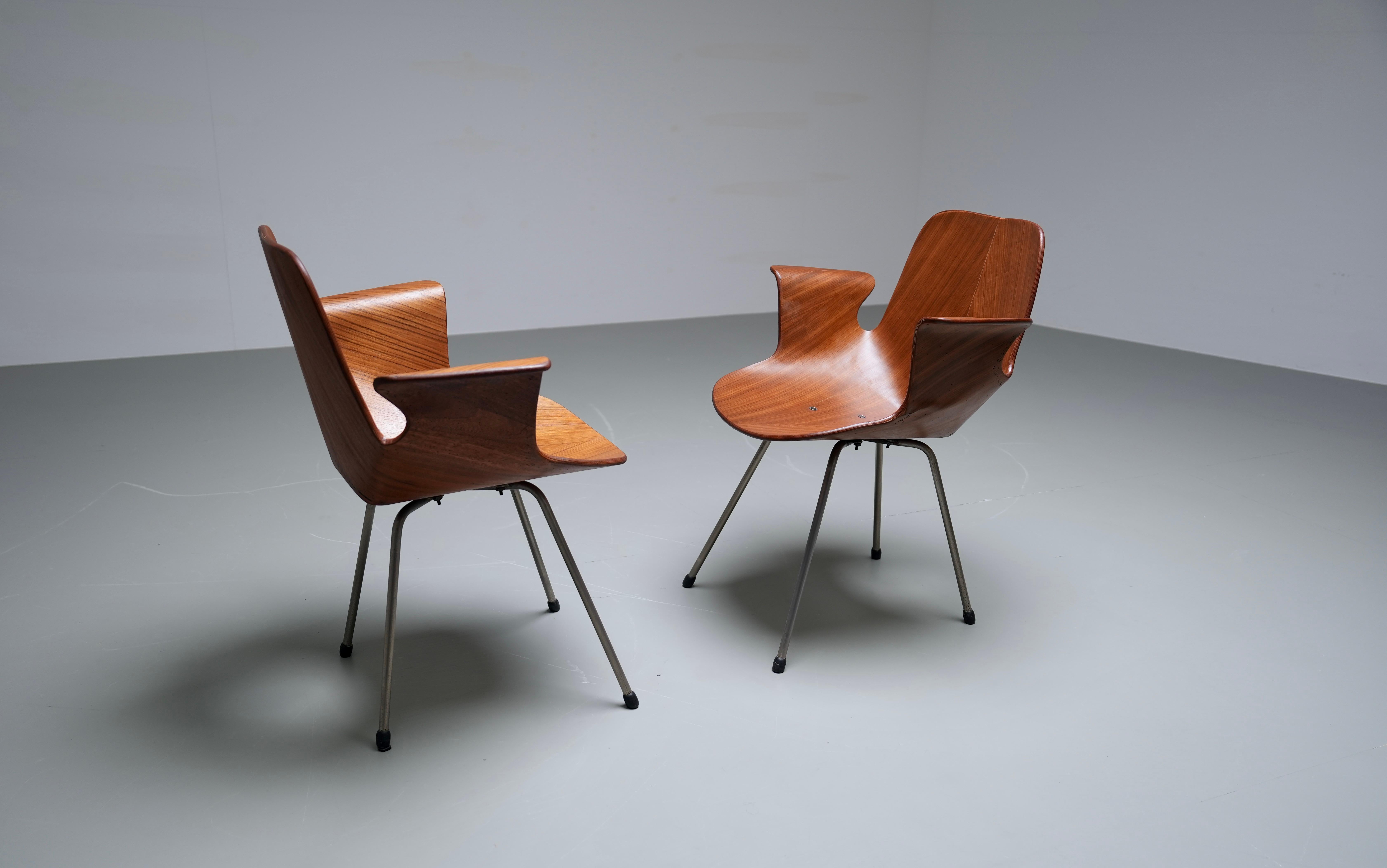 Italian Set of 2 Medea Armchairs by Vittorio Nobili for Fratelli Tagliabue, Italy, 1955 For Sale