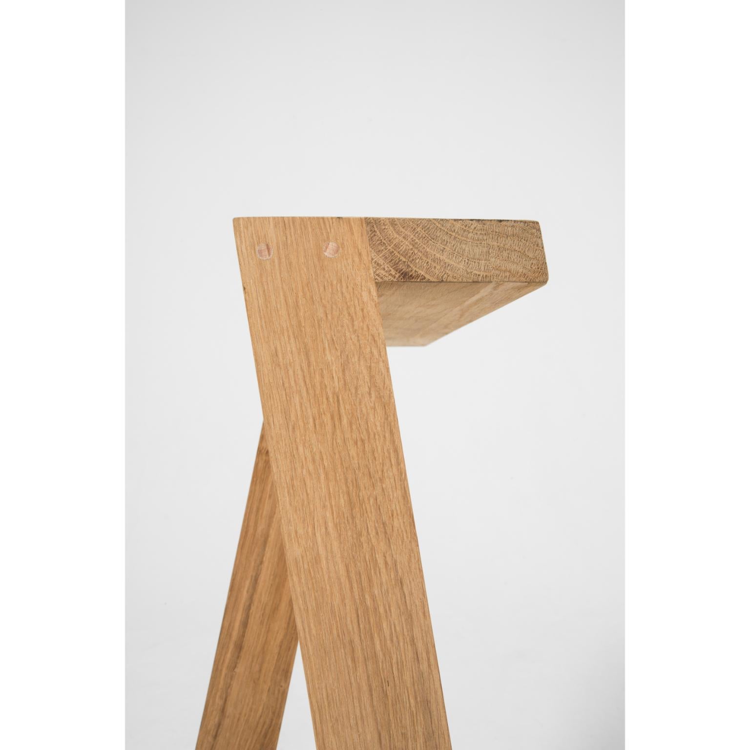 Post-Modern Set of 2 Medium Pausa Oak Stool by Pierre-Emmanuel Vandeputte For Sale