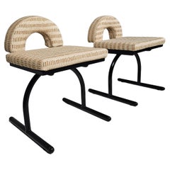 Set of 2 Memphis style chairs attributed to Saporiti, Italy,  1980s