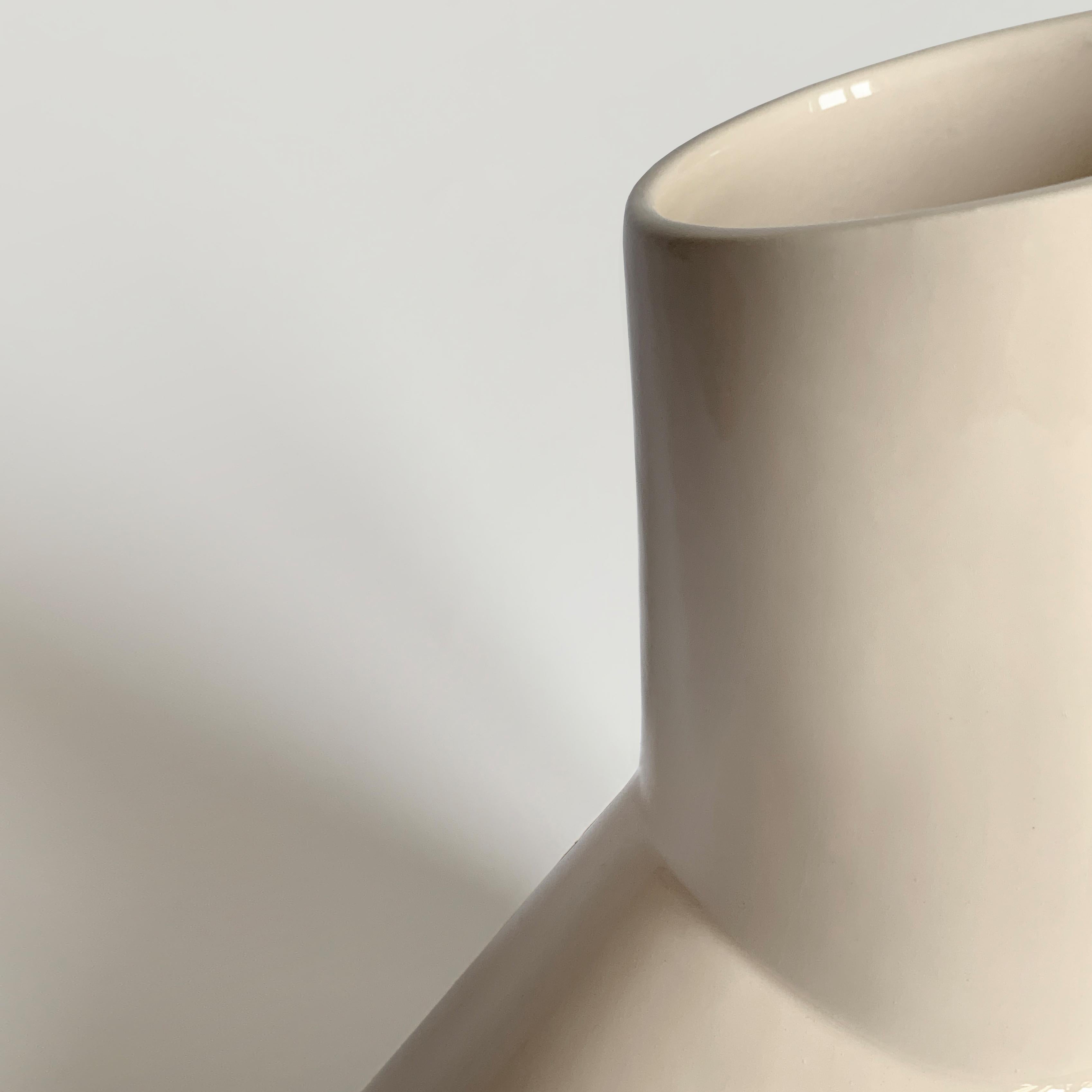 Set of 2 Menadi Ceramic Vases by Studio Zero In New Condition For Sale In Como, CO