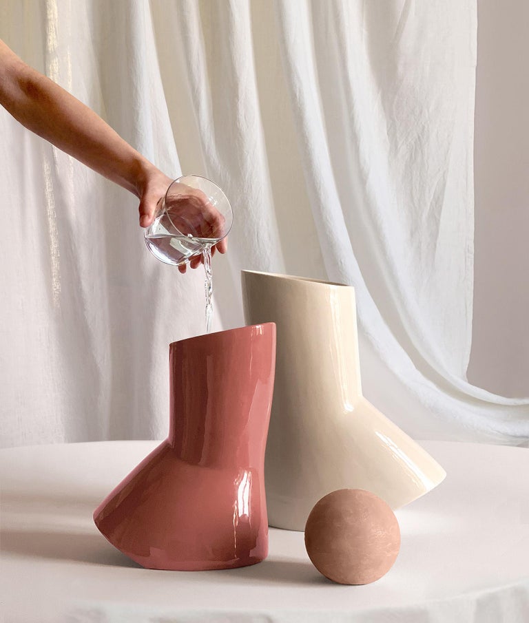 Contemporary Set of 2 Menadi Ceramic Vases by Studio Zero For Sale