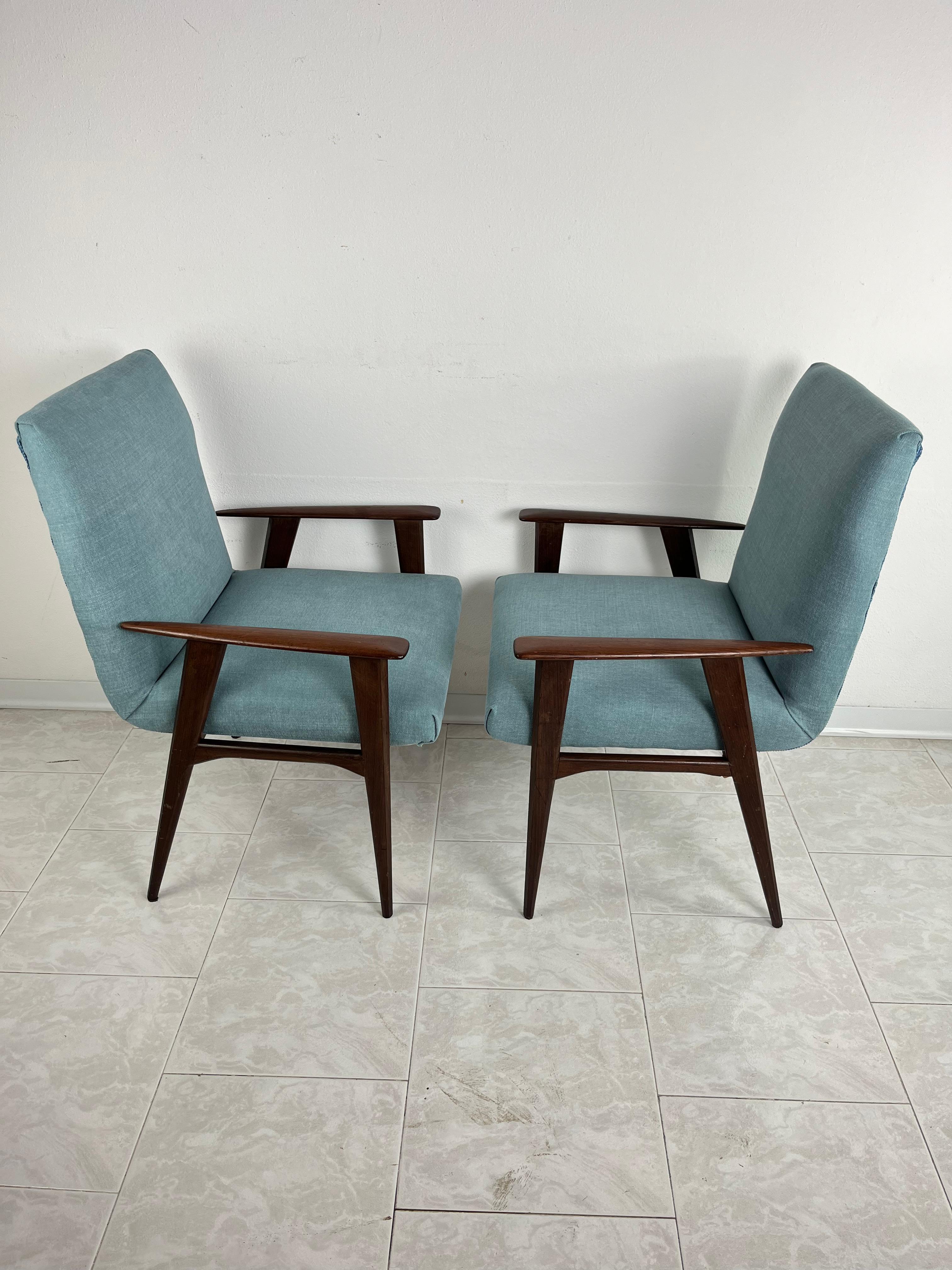 Paire de fauteuils de salon danois modernes du milieu du siècle dernier, style Ib Kofod Larsen en vente 1