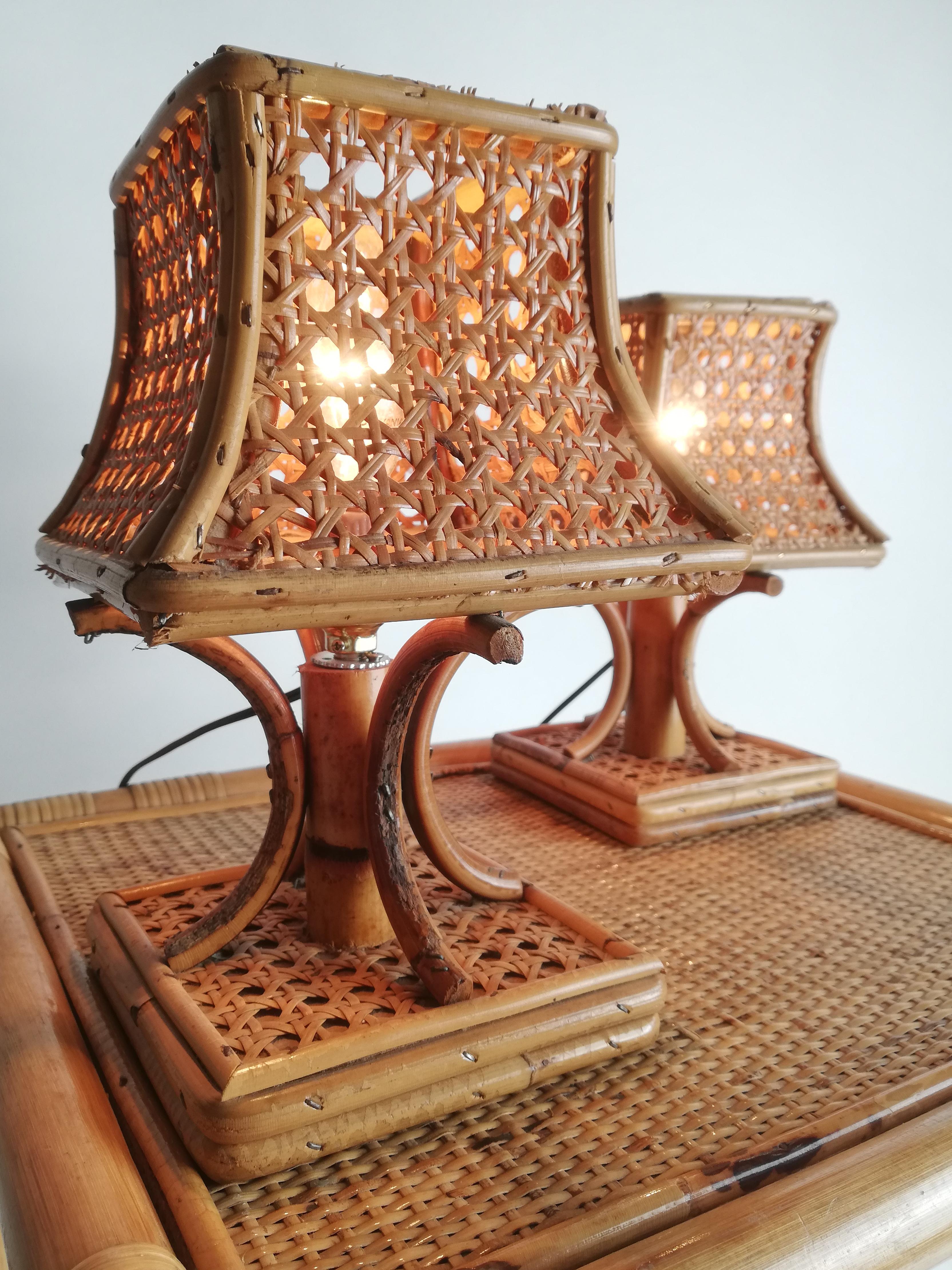Set of 2 Midcentury Bedside Table Lamps in Rattan and Wicker Cane Webbing, Italy For Sale 3