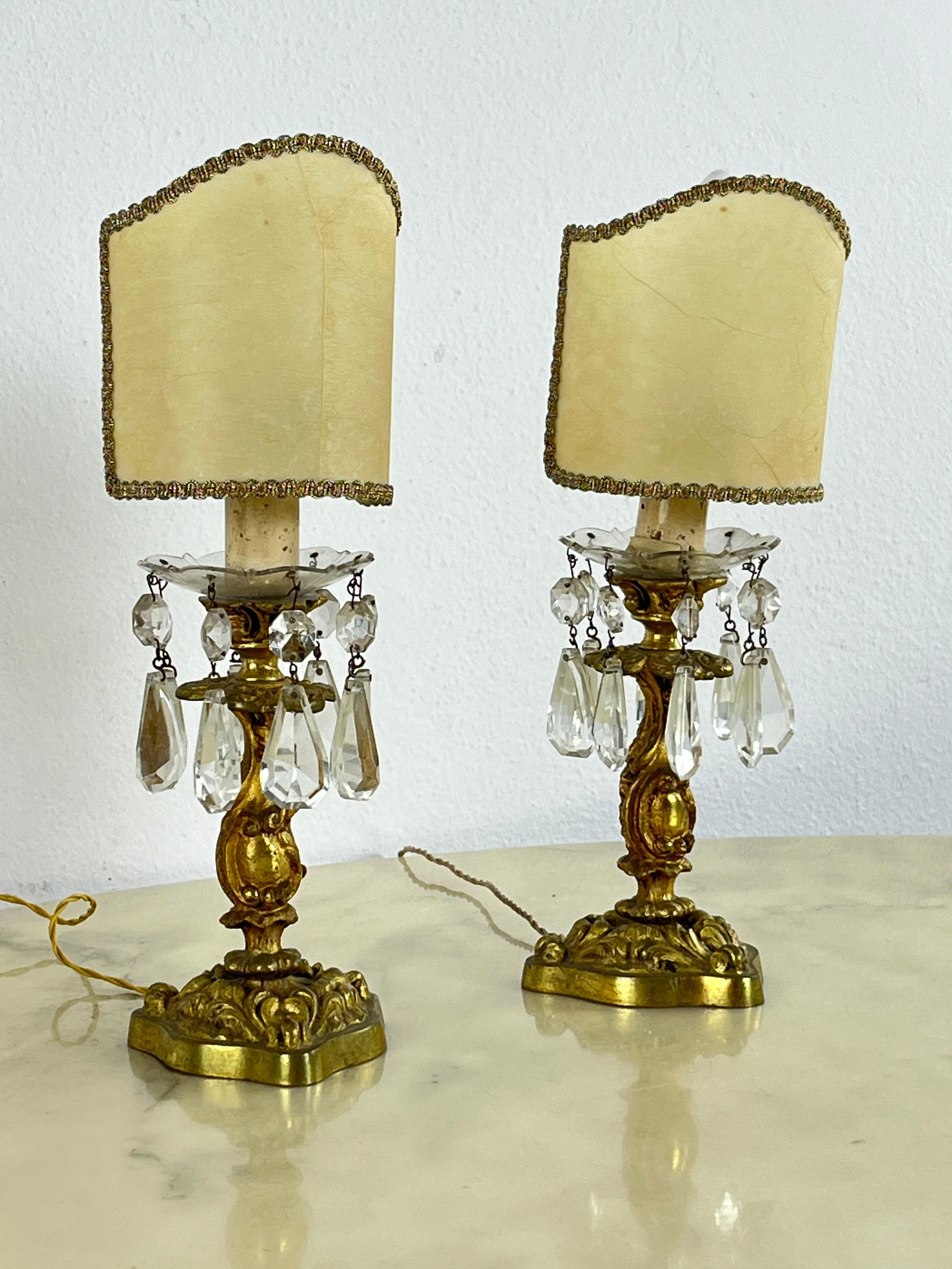 Mid-20th Century Set of 2 Mid-Century Brass and Crystal Bedside Lamps Attributed to Maison Bagués For Sale