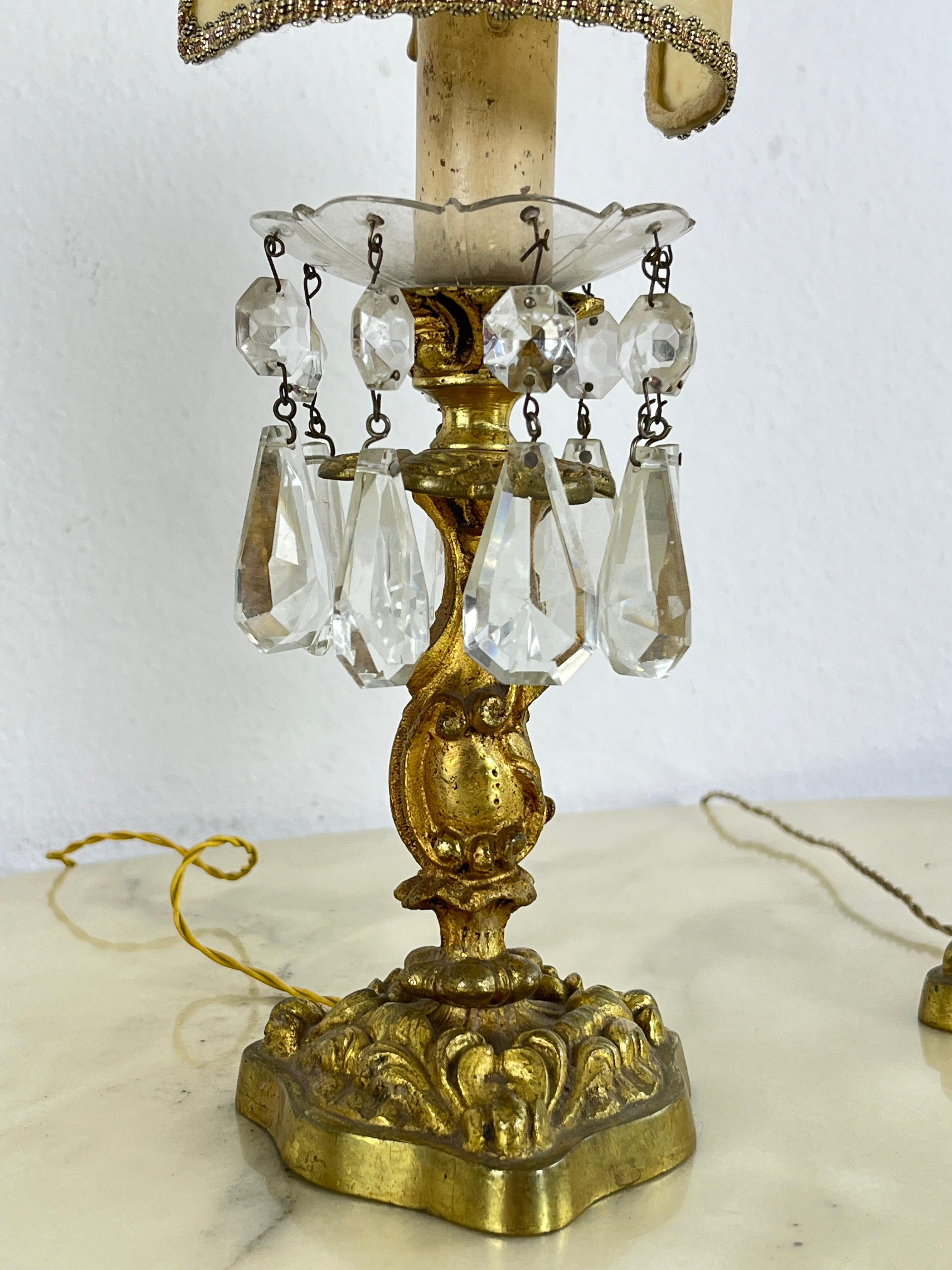 Set of 2 Mid-Century Brass and Crystal Bedside Lamps Attributed to Maison Bagués For Sale 1