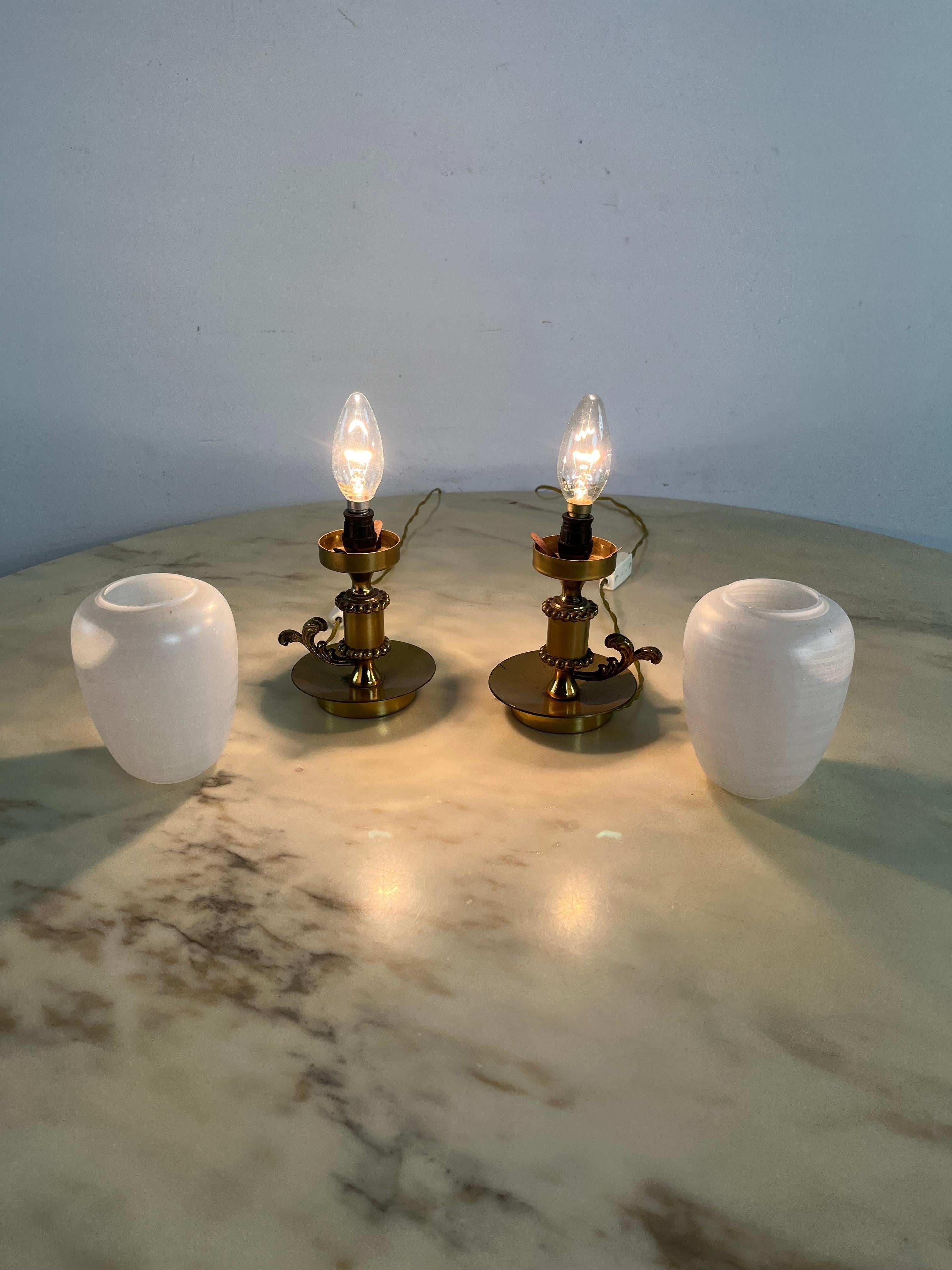 Ensemble de 2 lampes de table en laiton et verre de Murano des années 1960 en vente 1