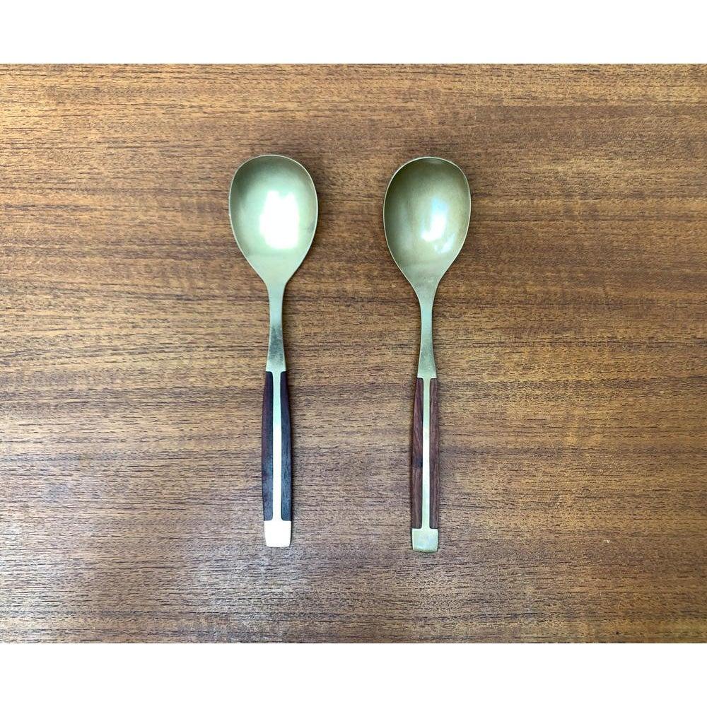 2er-Set Mid-Century-Löffel aus Messing und Teakholz, 1960er Jahre im Angebot 2