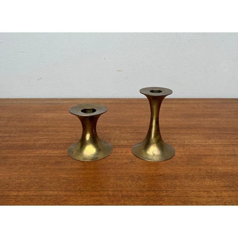 Mid-Century moderno Set di 2 portacandele in ottone di metà secolo, anni '60 in vendita
