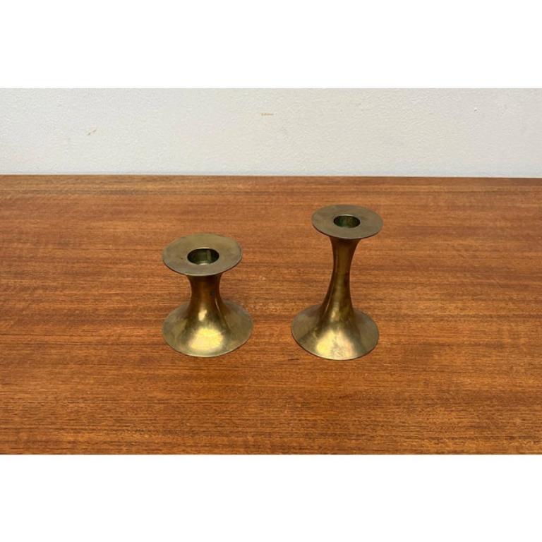 Set di 2 portacandele in ottone di metà secolo, anni '60 in vendita 3