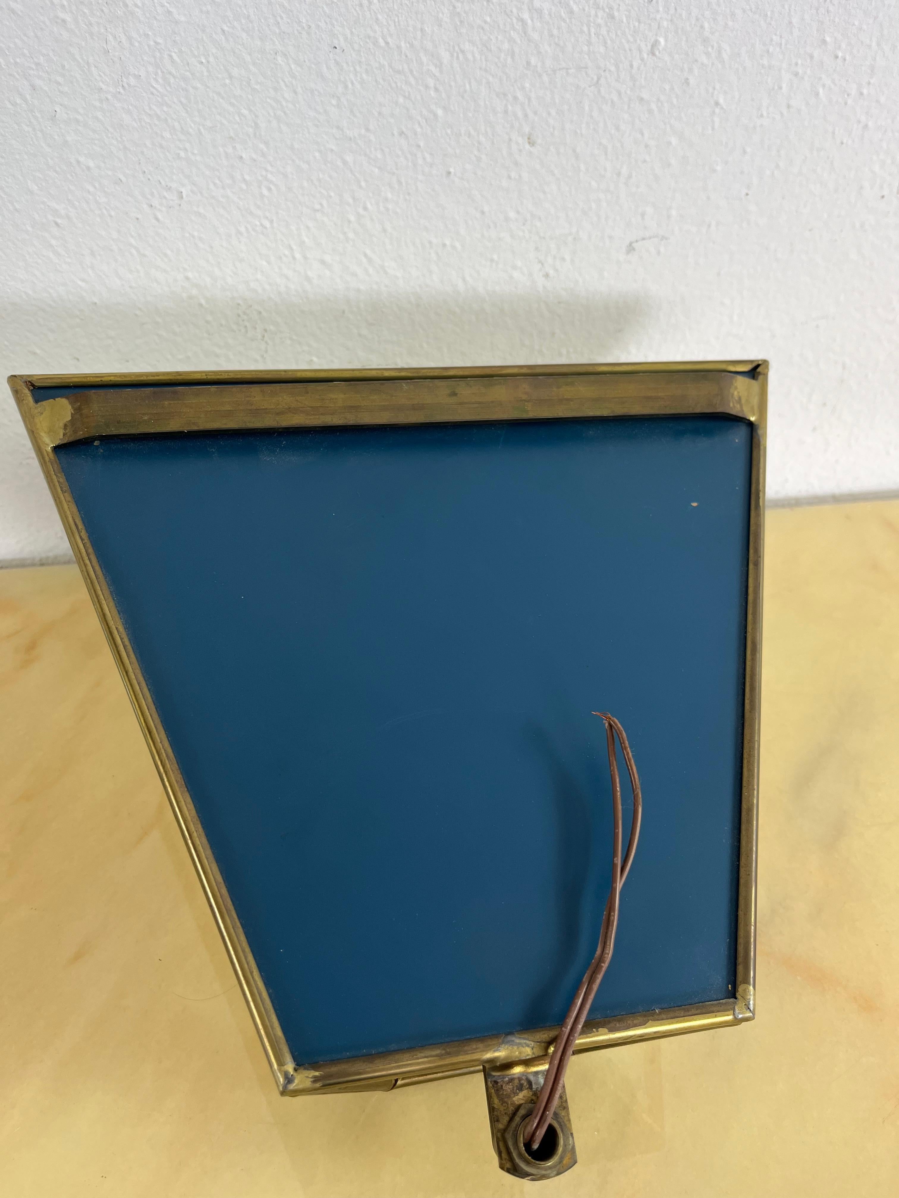 Mid-20th Century Set of 2 Mid-century Brass Glass Mirror Wall Lamps, Made in Italy 1950s For Sale