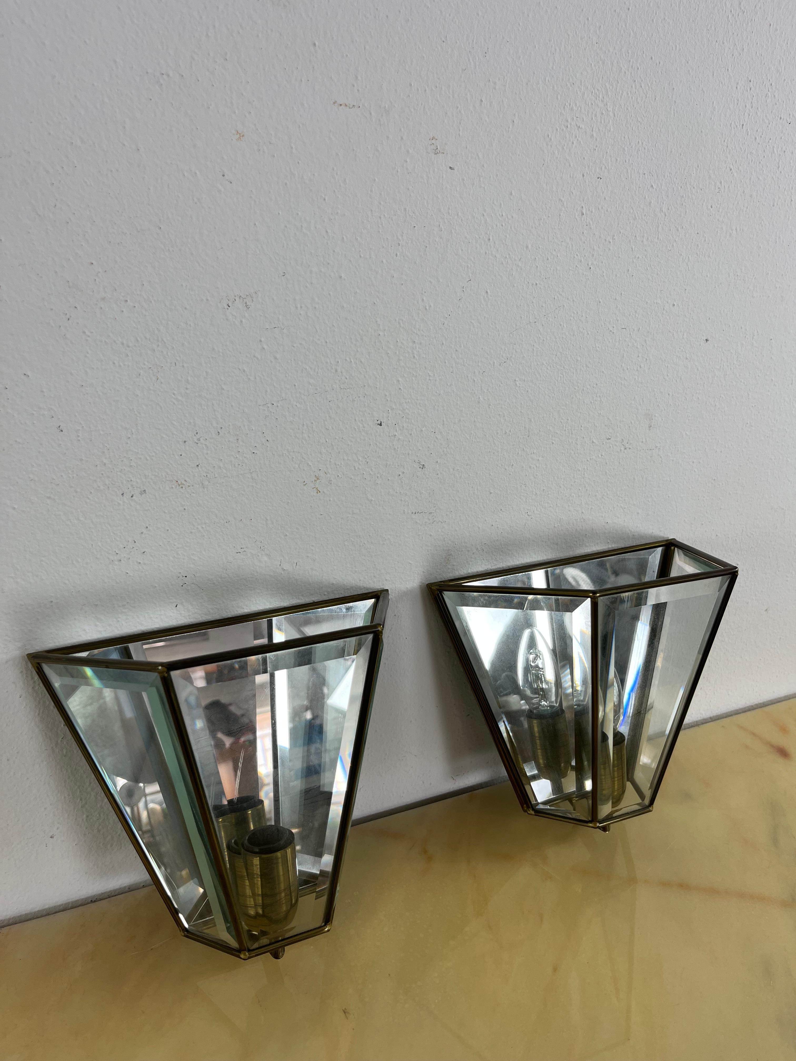 Set of 2 Mid-century Brass Glass Mirror Wall Lamps, Made in Italy 1950s For Sale 2