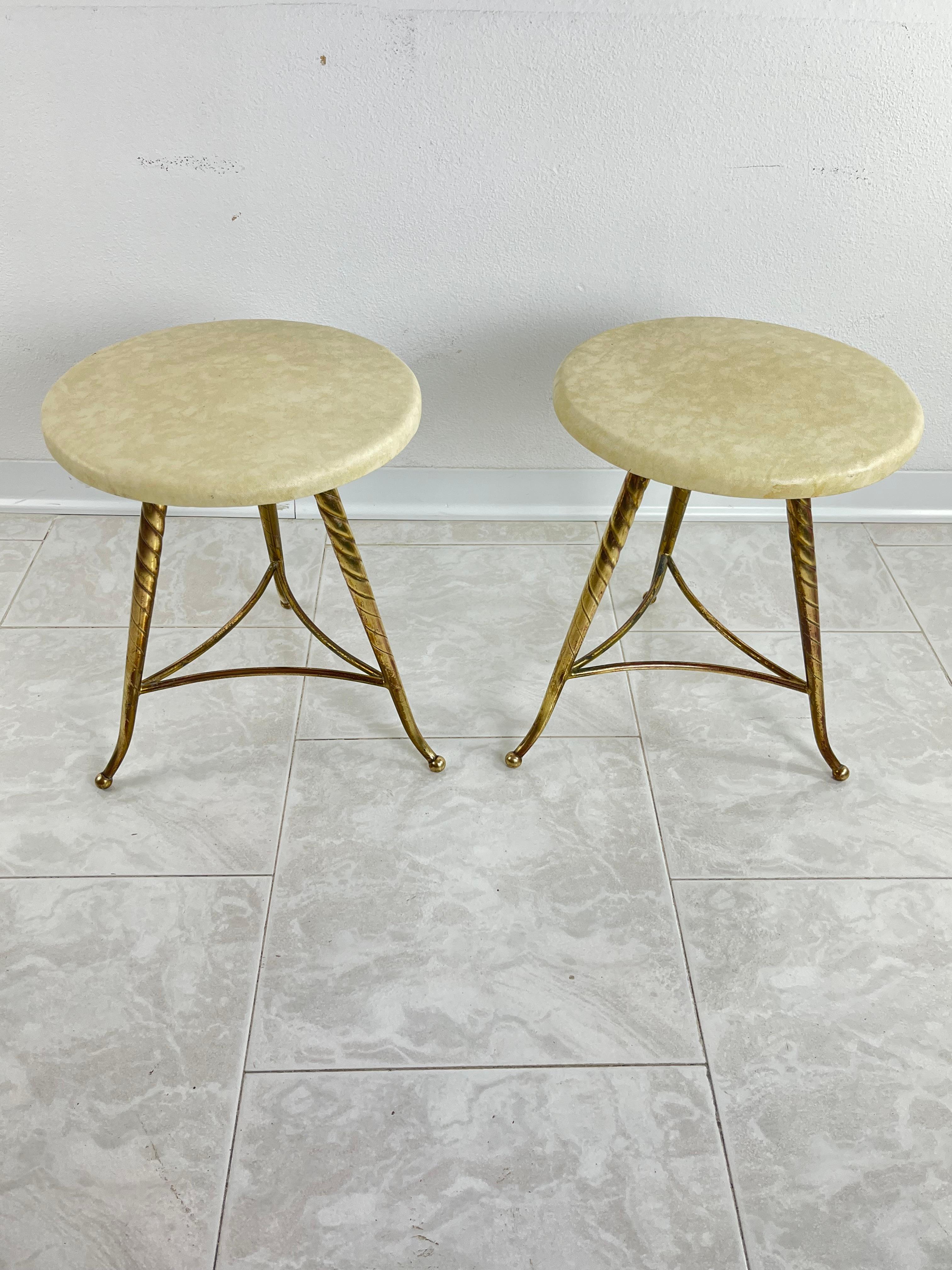 Italian Set of 2 Mid-Century Brass Stools Attributed to Paolo Buffa 1950s For Sale