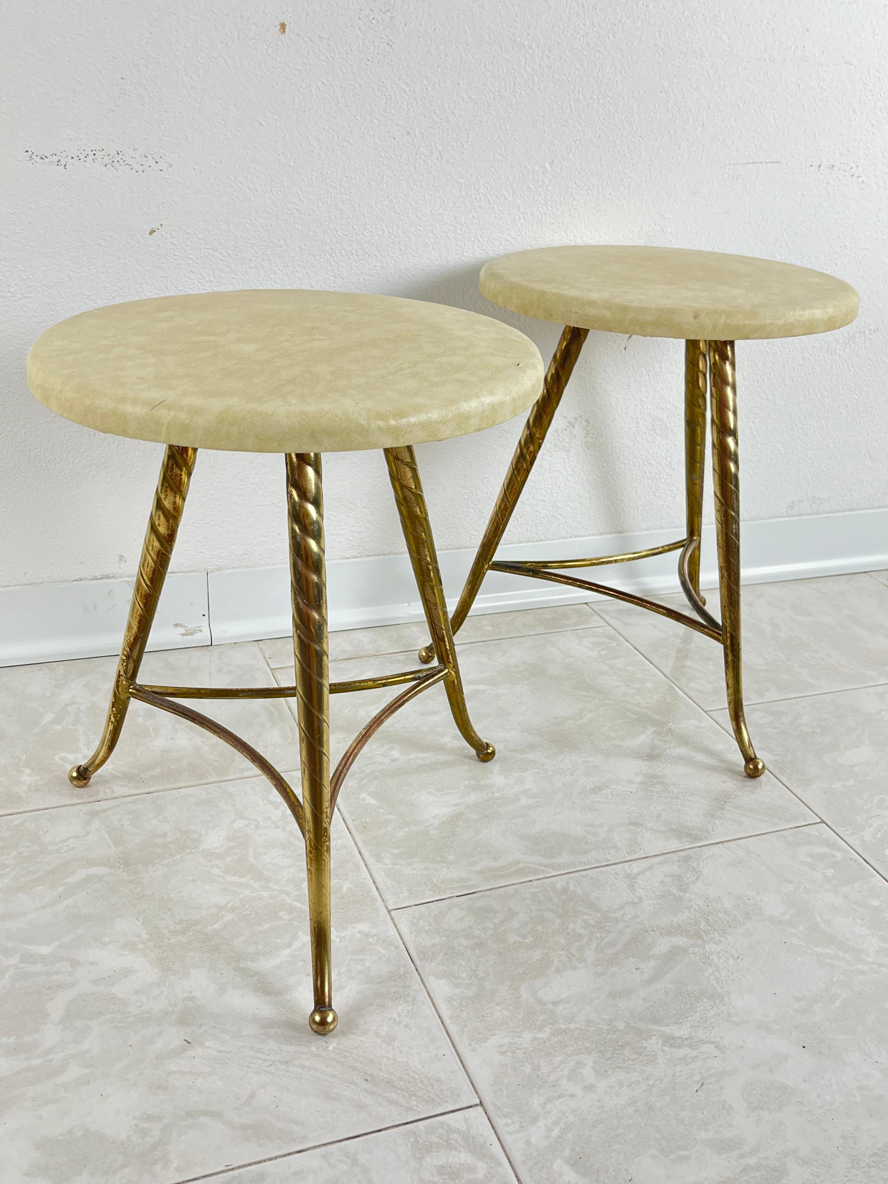 Set of 2 Mid-Century Brass Stools Attributed to Paolo Buffa 1950s For Sale 4