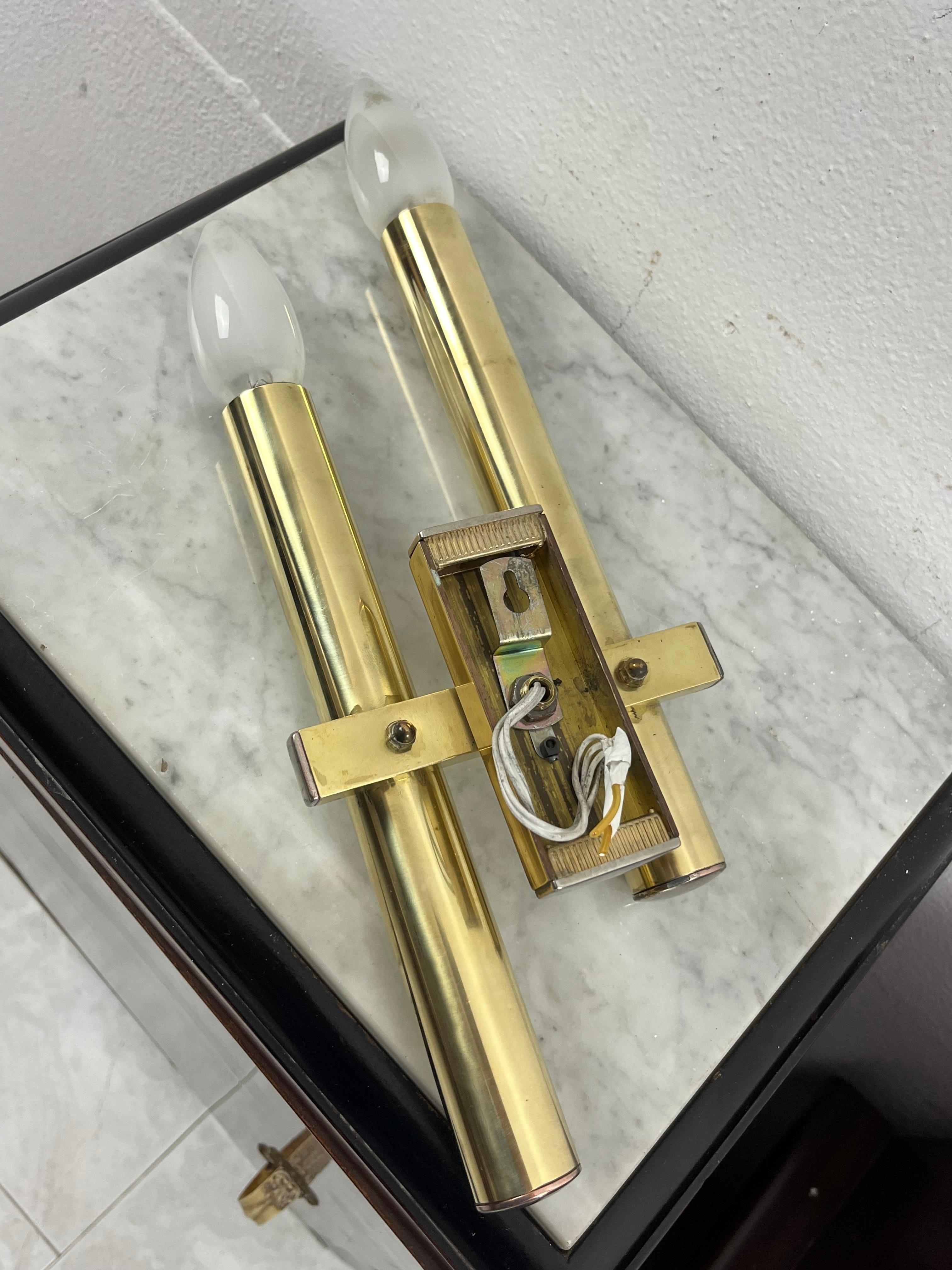Set di 2 lampade da parete in ottone di metà secolo attribuite a Gaetano Sciolari, anni '60 in vendita 3