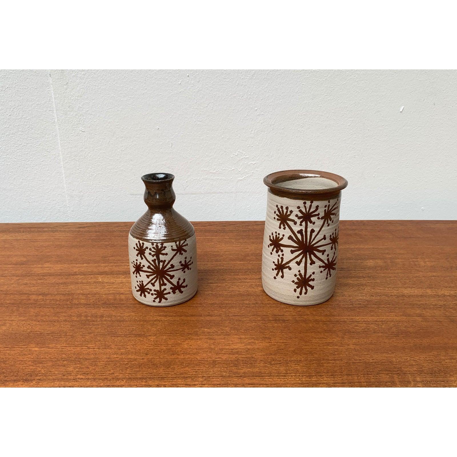 2er-Set dänische Keramikflasche und Vase aus der Mitte des Jahrhunderts von Ebeltoft Pottery, 1960er Jahre (Moderne der Mitte des Jahrhunderts) im Angebot