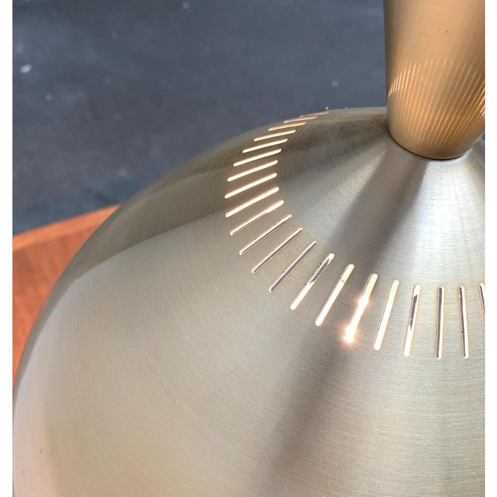 Mid-Century moderno Set di 2 lampade a sospensione Diabolo danesi di metà secolo di Lyfa, anni '60 in vendita