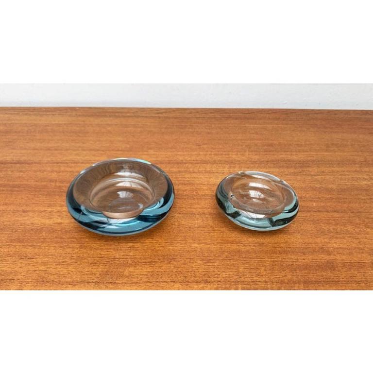 Set of 2 Mid-Century Danish Glass Bowls by Per Lütken for Holmegaard, 1960s In Excellent Condition For Sale In Hamburg, DE
