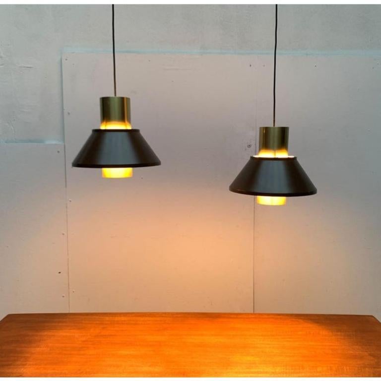 Set di 2 lampade a sospensione danese di metà secolo di Jo Hammerborg, anni '60 in vendita 2