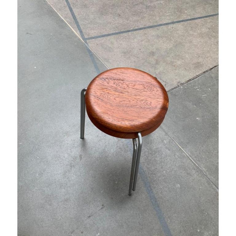 2er-Set dänischer Hocker aus der Mitte des Jahrhunderts, Modell 3170, gepunktet, von Arne Jacobsen, 1968 im Angebot 1
