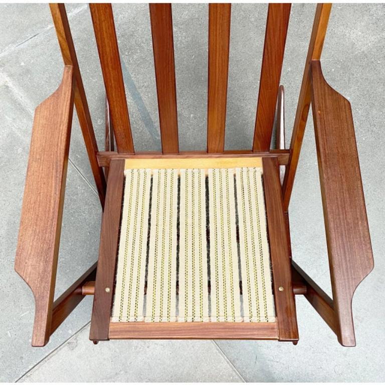Ensemble de 2 chaises à bascule danoises du milieu du siècle avec pouf par Poul Volther, années 1960 en vente 5