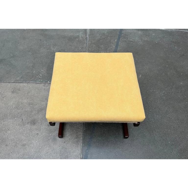 Ensemble de 2 chaises à bascule danoises du milieu du siècle avec pouf par Poul Volther, années 1960 en vente 2