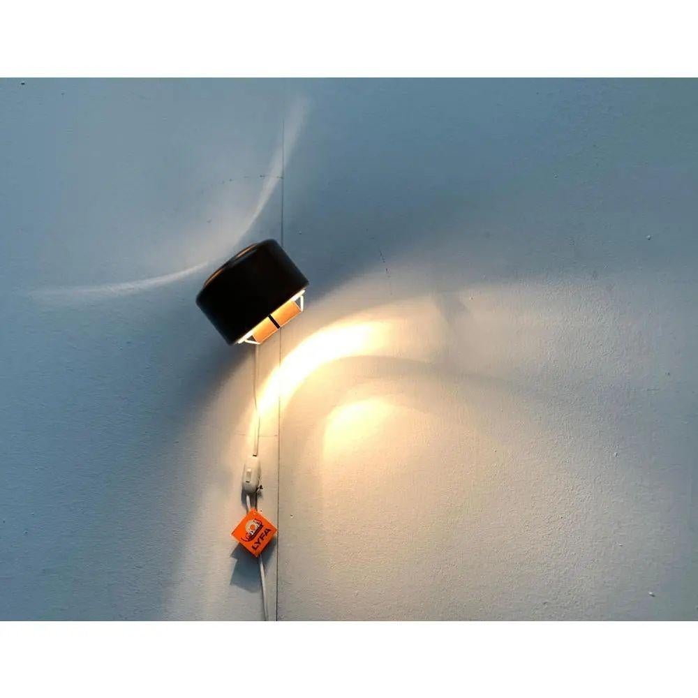 Set di 2 lampade da parete danese di metà secolo di Lyfa, anni '60, di tipo Piccolo AGE in vendita 1