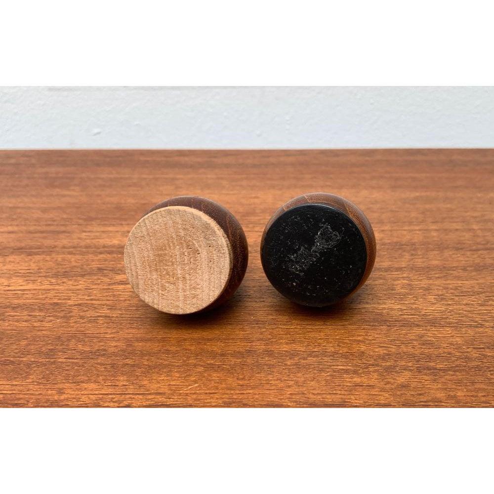 Set of 2 Mid-Century Danish Teak Pepper and Salt Shaker, 1960s For Sale 7