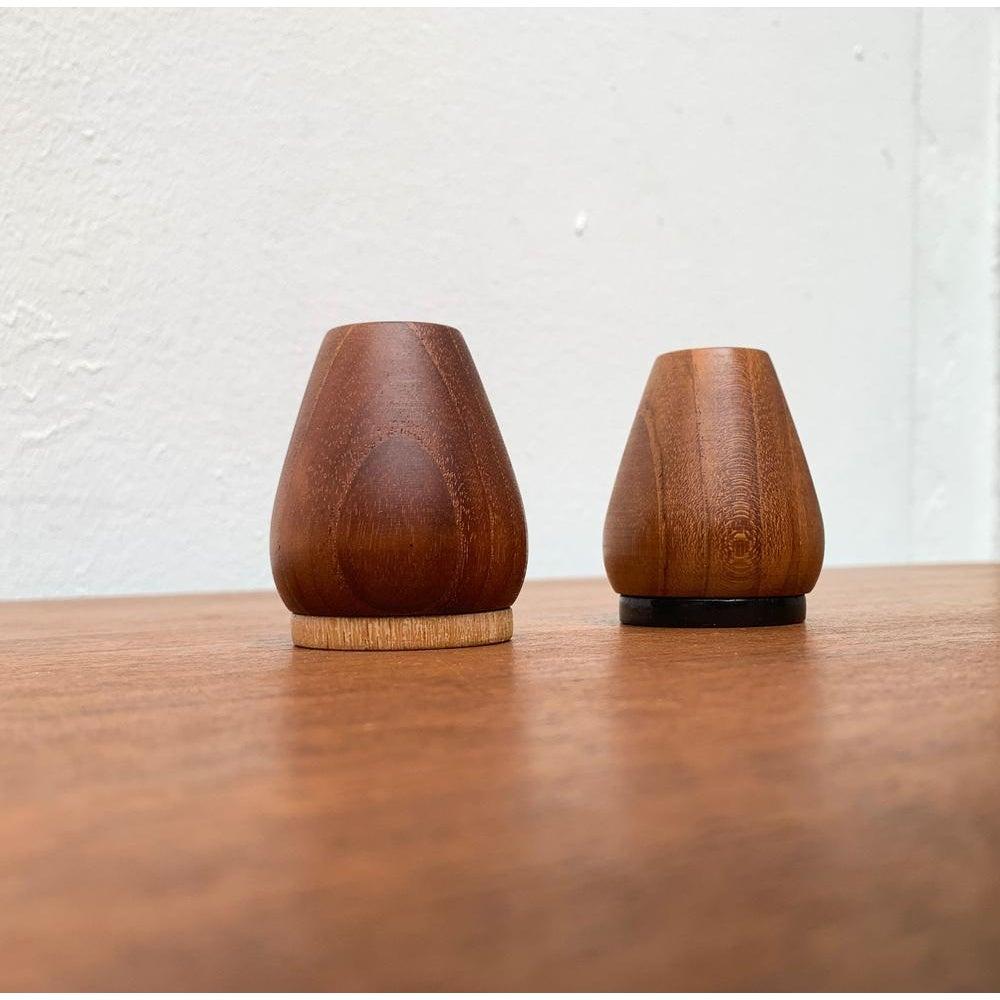 Set of 2 Mid-Century Danish Teak Pepper and Salt Shaker, 1960s For Sale 1