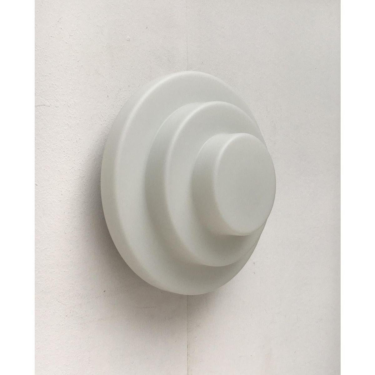 Olandese Set di 2 lampade da soffitto o da parete olandesi di metà secolo di RAAK, anni '60 in vendita