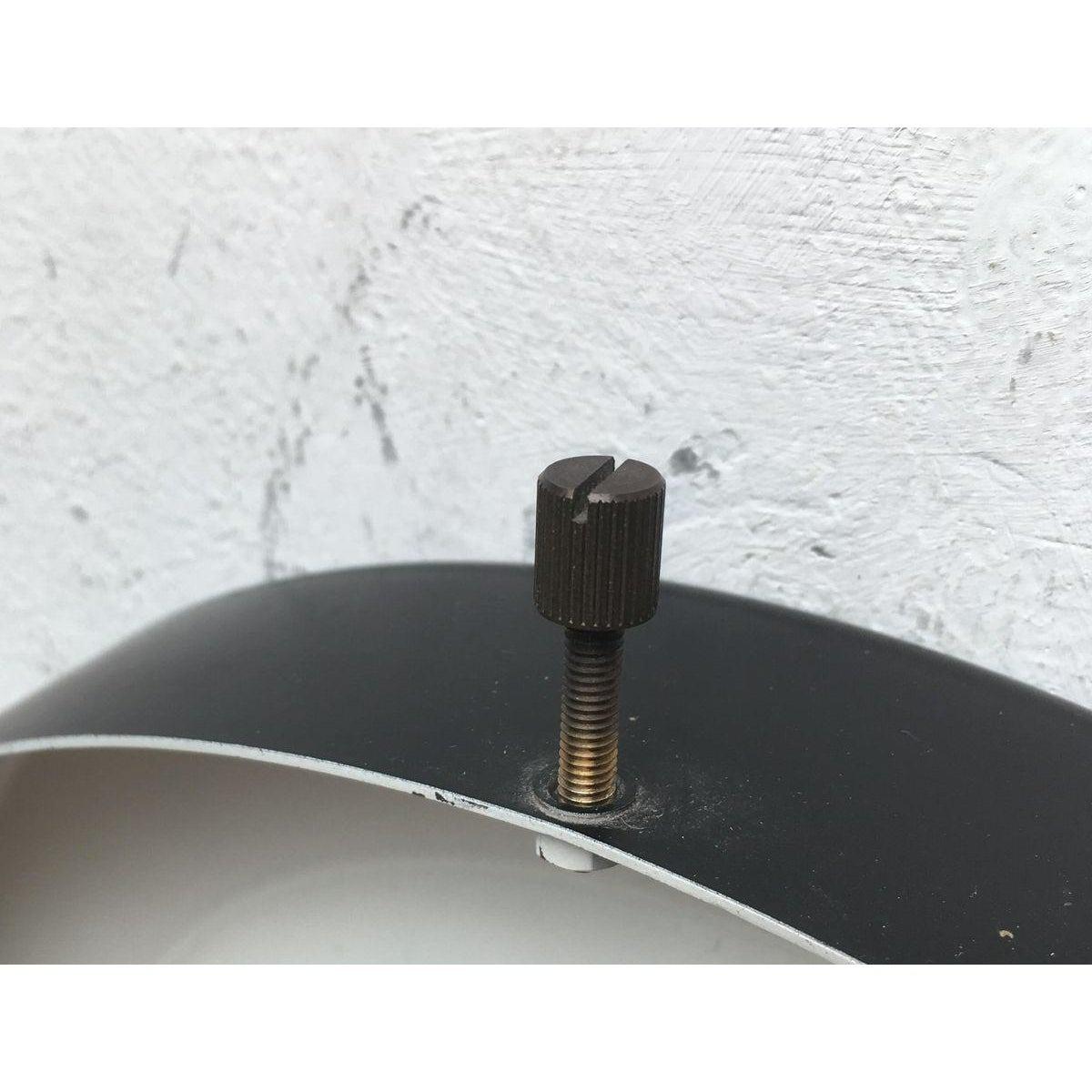 Metallo Set di 2 lampade da soffitto o da parete olandesi di metà secolo di RAAK, anni '60 in vendita