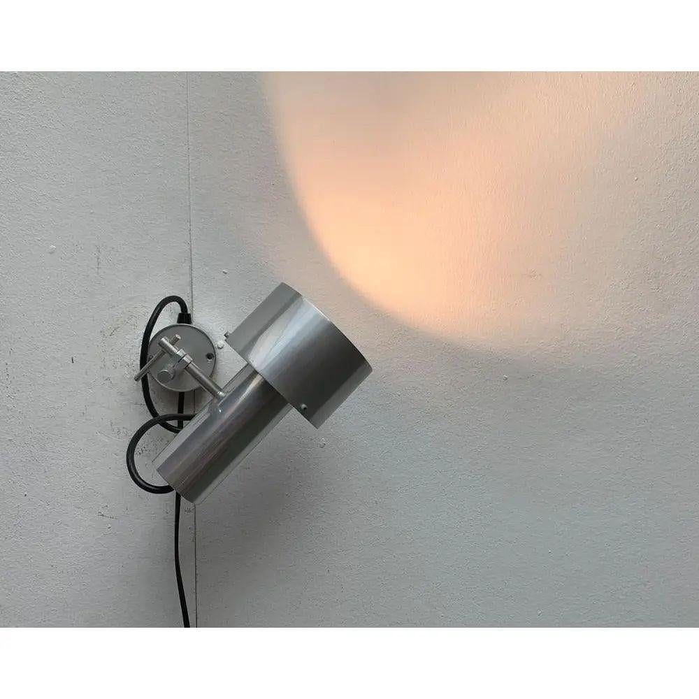 Metallo Set di 2 lampade da parete FA2 di Peter Nelson, Inghilterra, 1960. in vendita