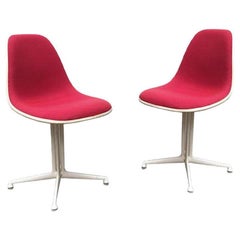 Satz von 2 Beistellstühlen aus Fiberglas aus der Mitte des Jahrhunderts mit La Fonda-Untergestell, 1960er Jahre