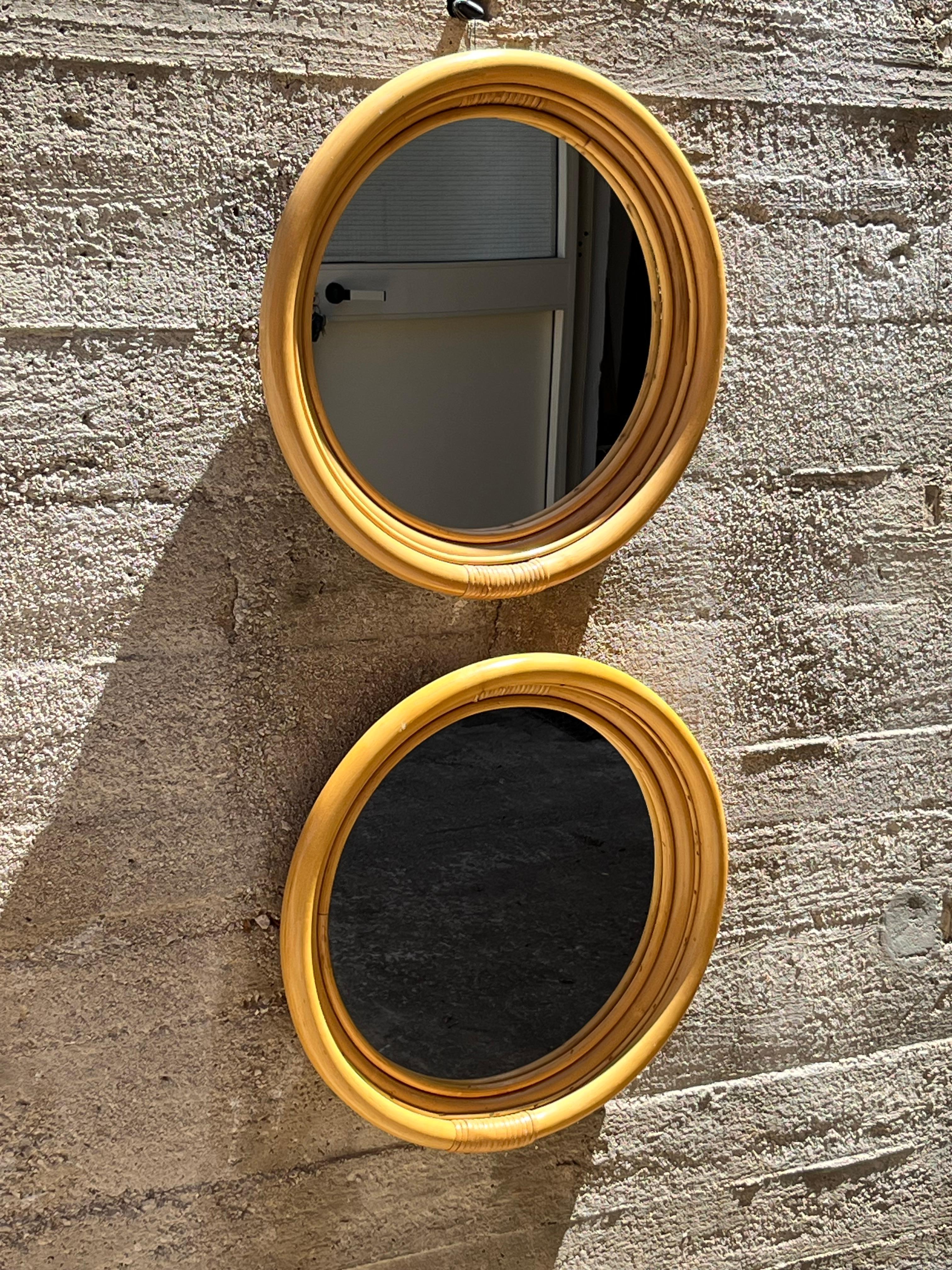 Ensemble de 2 miroirs muraux en bambou de la Côte d'Azur, France, années 1960 en vente 4
