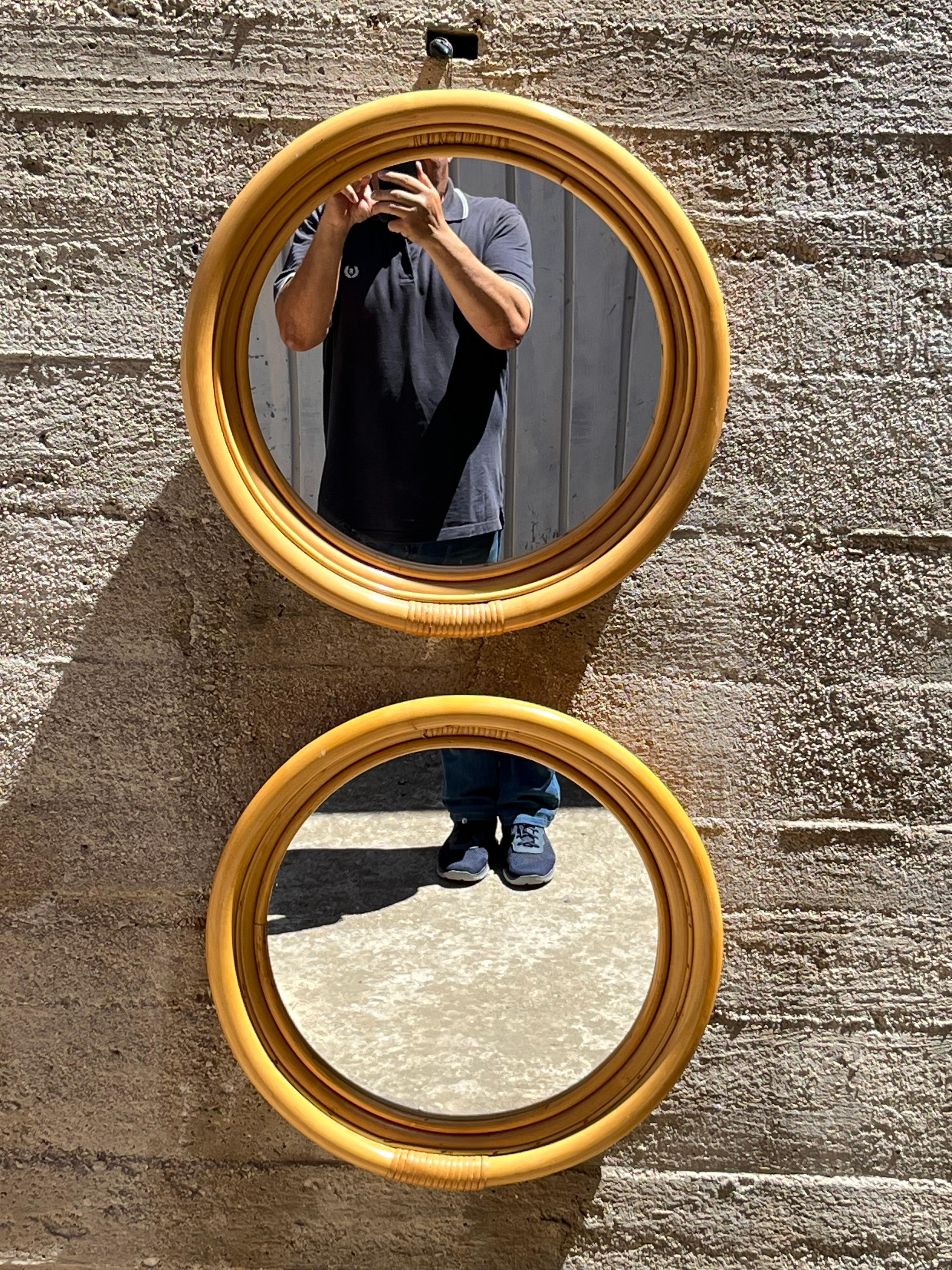 Ensemble de 2 miroirs muraux en bambou de la Côte d'Azur, France, années 1960 en vente 5