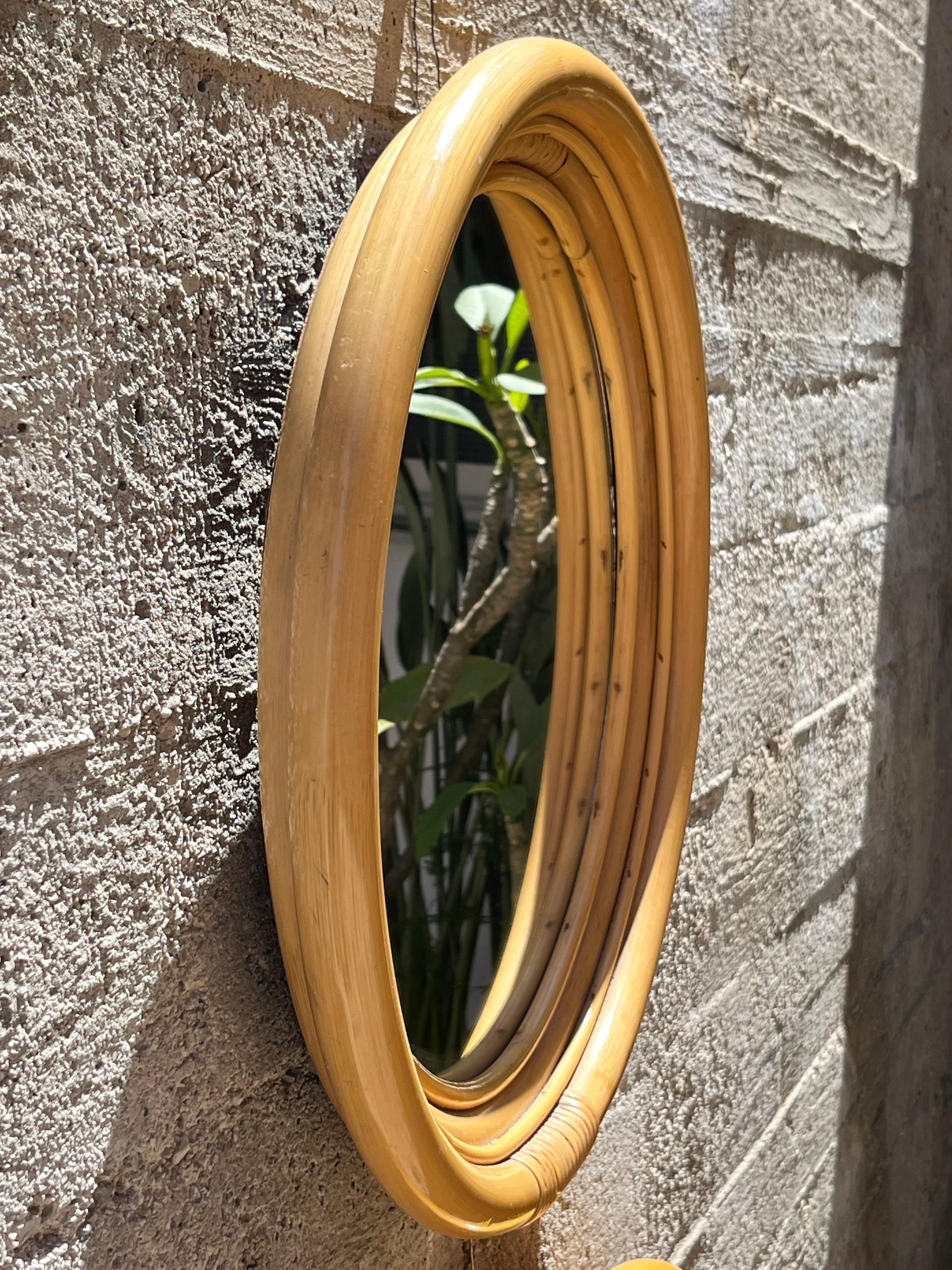 Ensemble de 2 miroirs muraux en bambou de la Côte d'Azur, France, années 1960 en vente 1