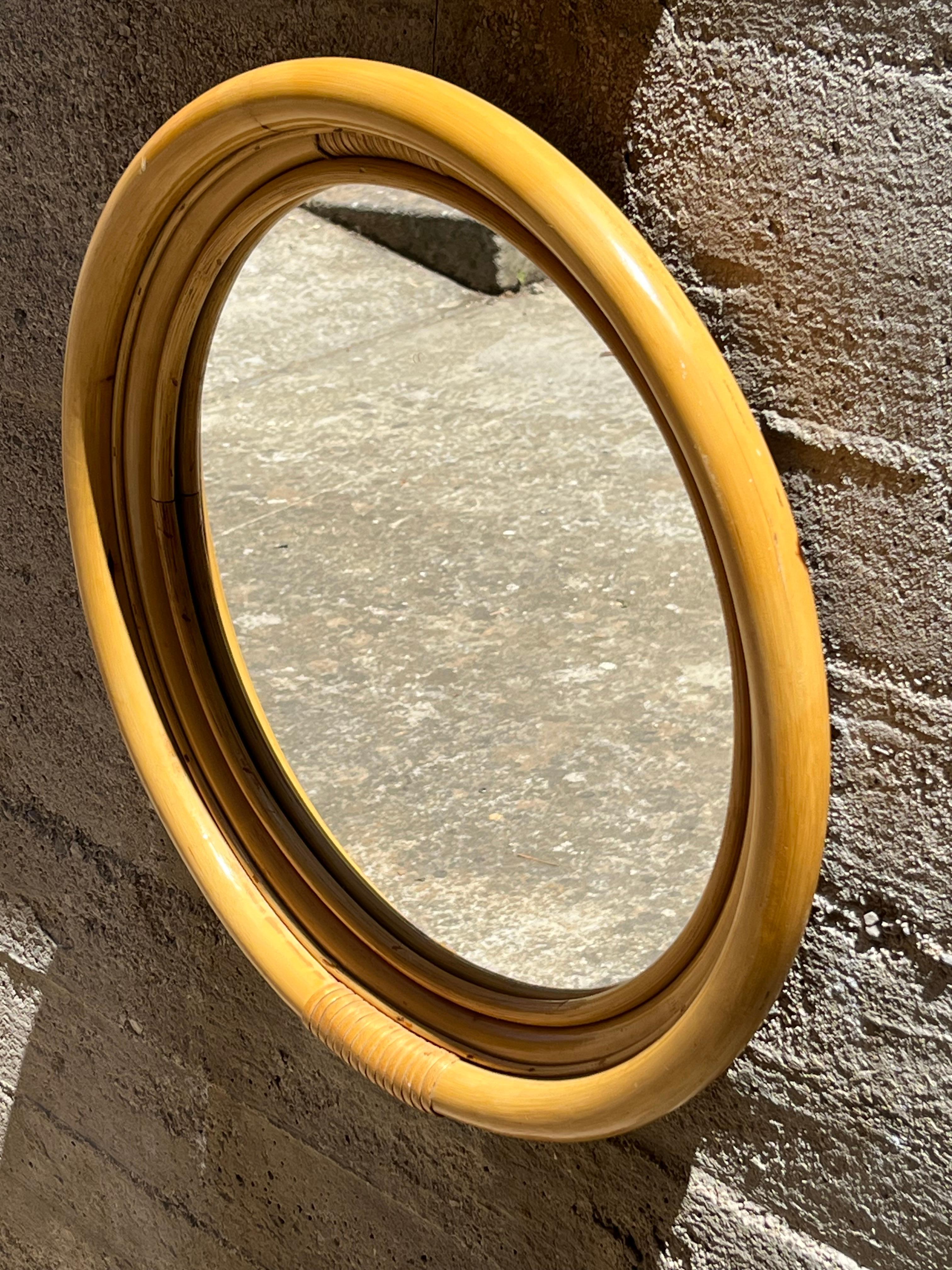 Ensemble de 2 miroirs muraux en bambou de la Côte d'Azur, France, années 1960 en vente 2