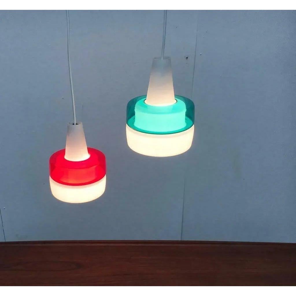 Set di 2 lampade a sospensione in vetro tedesco di metà secolo di Peill & Putzler, anni '70 In condizioni buone in vendita a Hamburg, DE