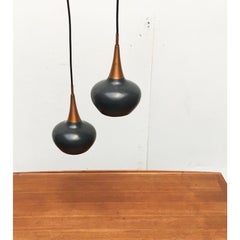 Satz von 2 deutschen Pendelleuchten aus der Mitte des Jahrhunderts von Kaiser Leuchten