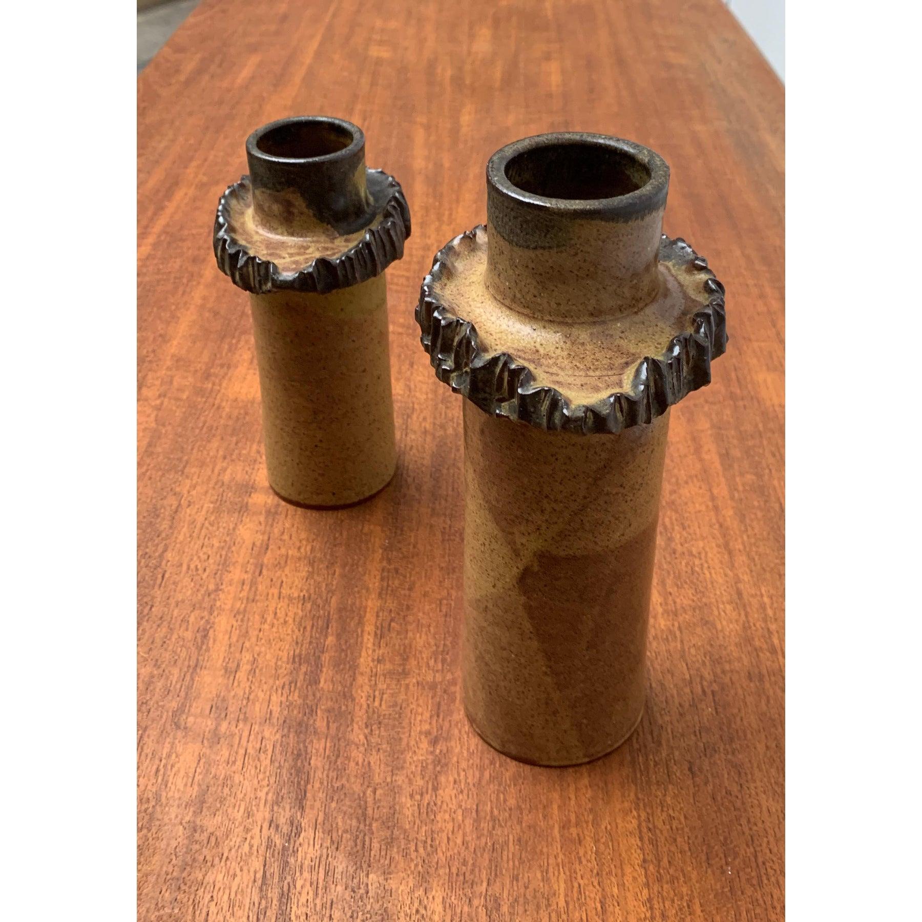 Mid-Century moderno Set di 2 vasi in ceramica tedesca di metà secolo di Luise Duncker in vendita