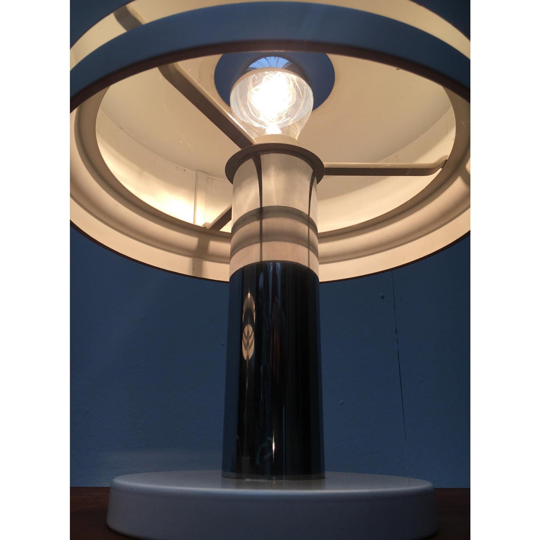 2er-Set Deutsche Space Age Minimalistische Tischlampe, 1960er Jahre, Mitte des Jahrhunderts (Metall) im Angebot