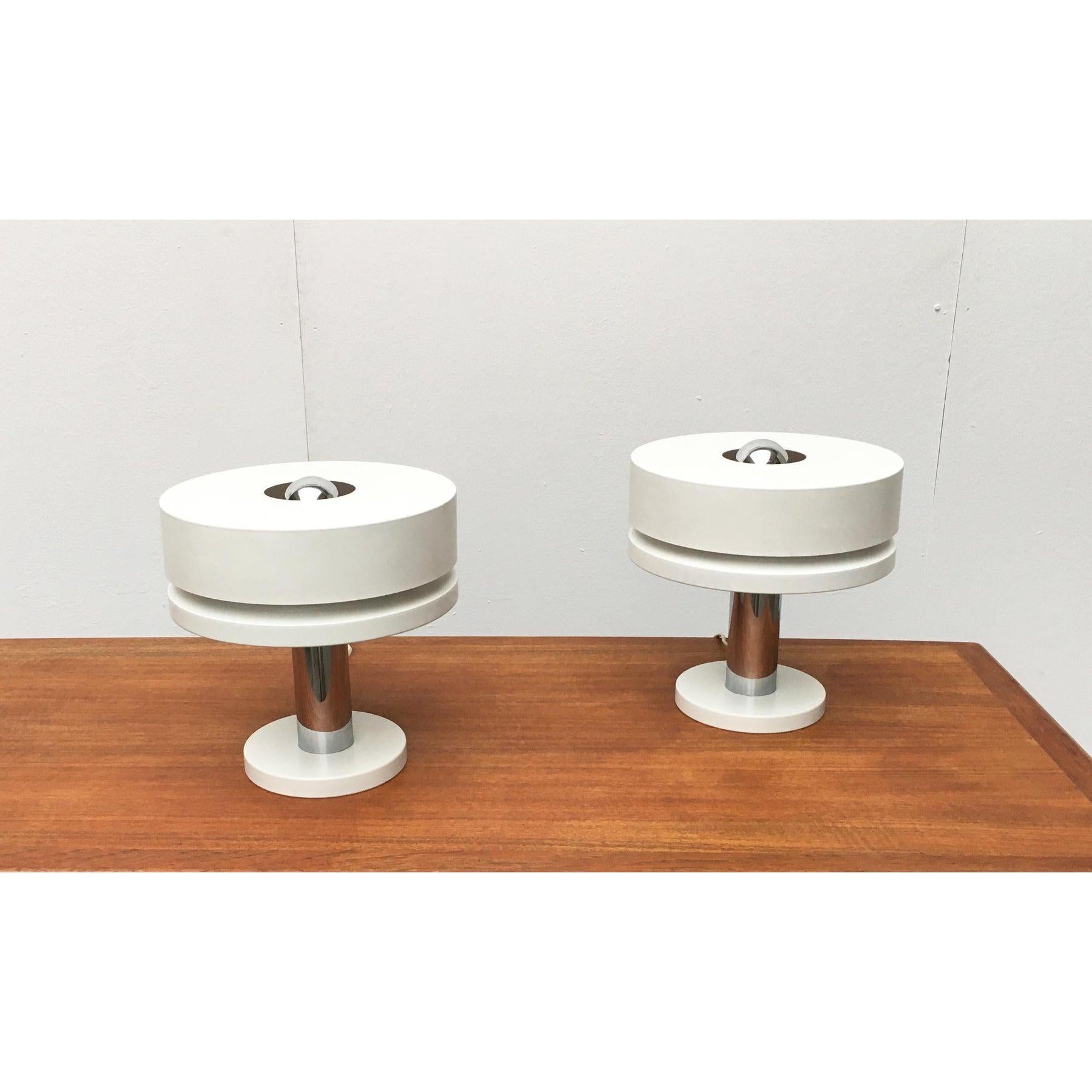 2er-Set Deutsche Space Age Minimalistische Tischlampe, 1960er Jahre, Mitte des Jahrhunderts im Angebot 3